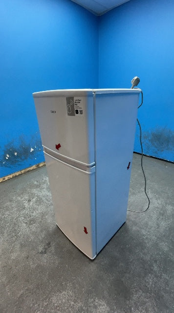 #GRC-163-024 - Candy 48cm Fridge Freezer – 117L, White, Manual Defrost