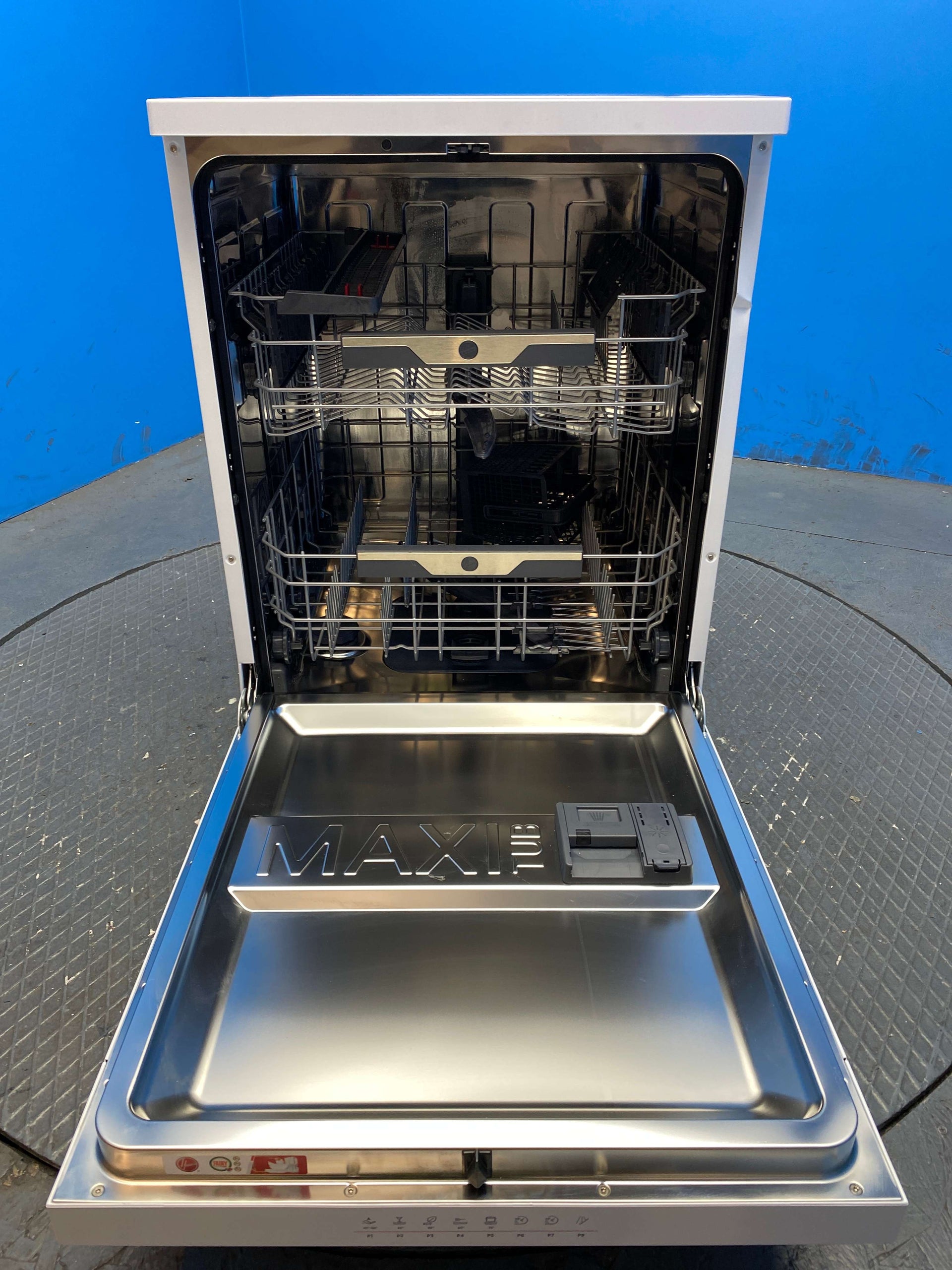 Hoover HF5C7F0W 15 Place Setting Dishwasher