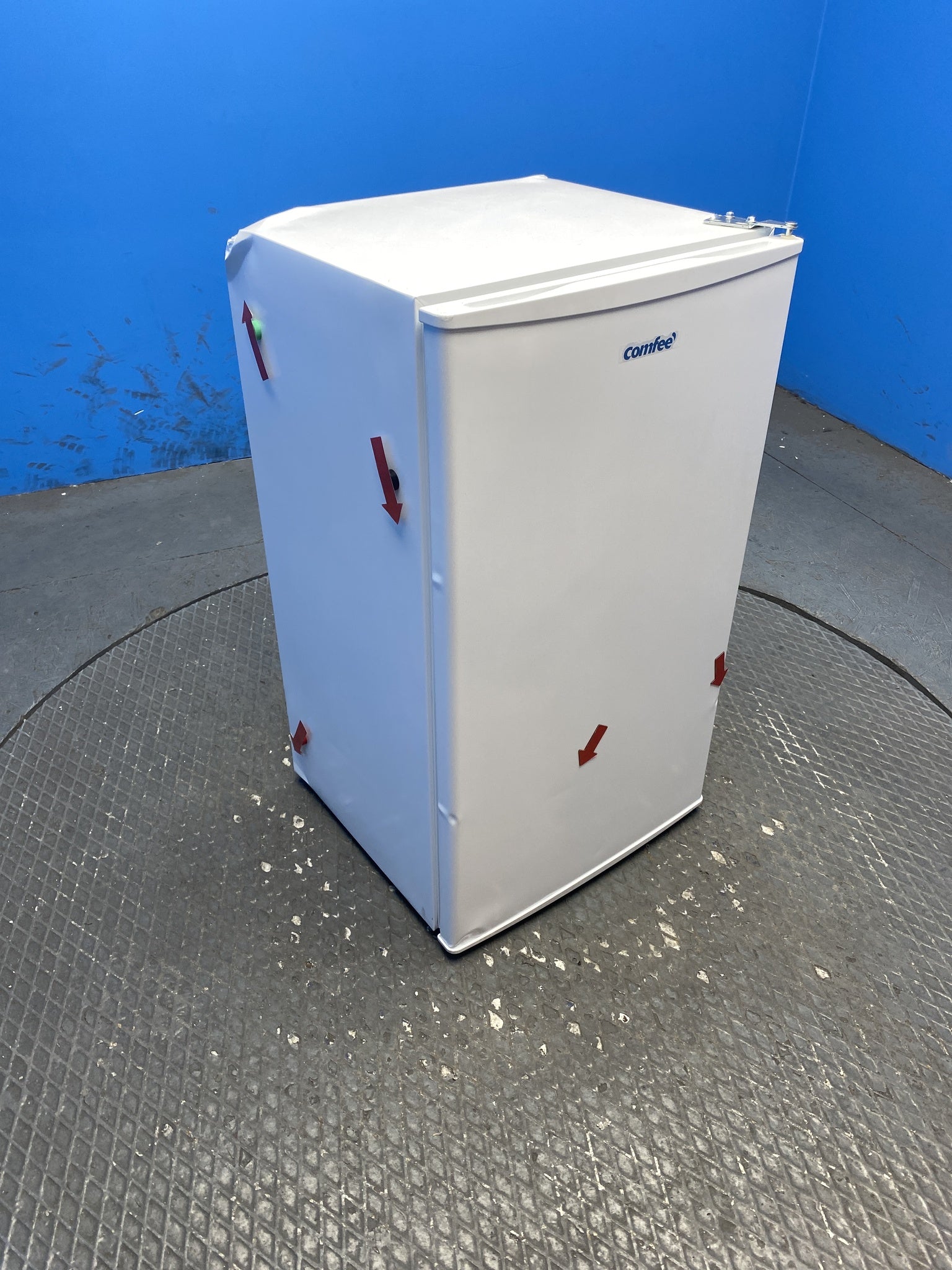 Comfee RCU60WH2(E) 60L Under Counter Freezer