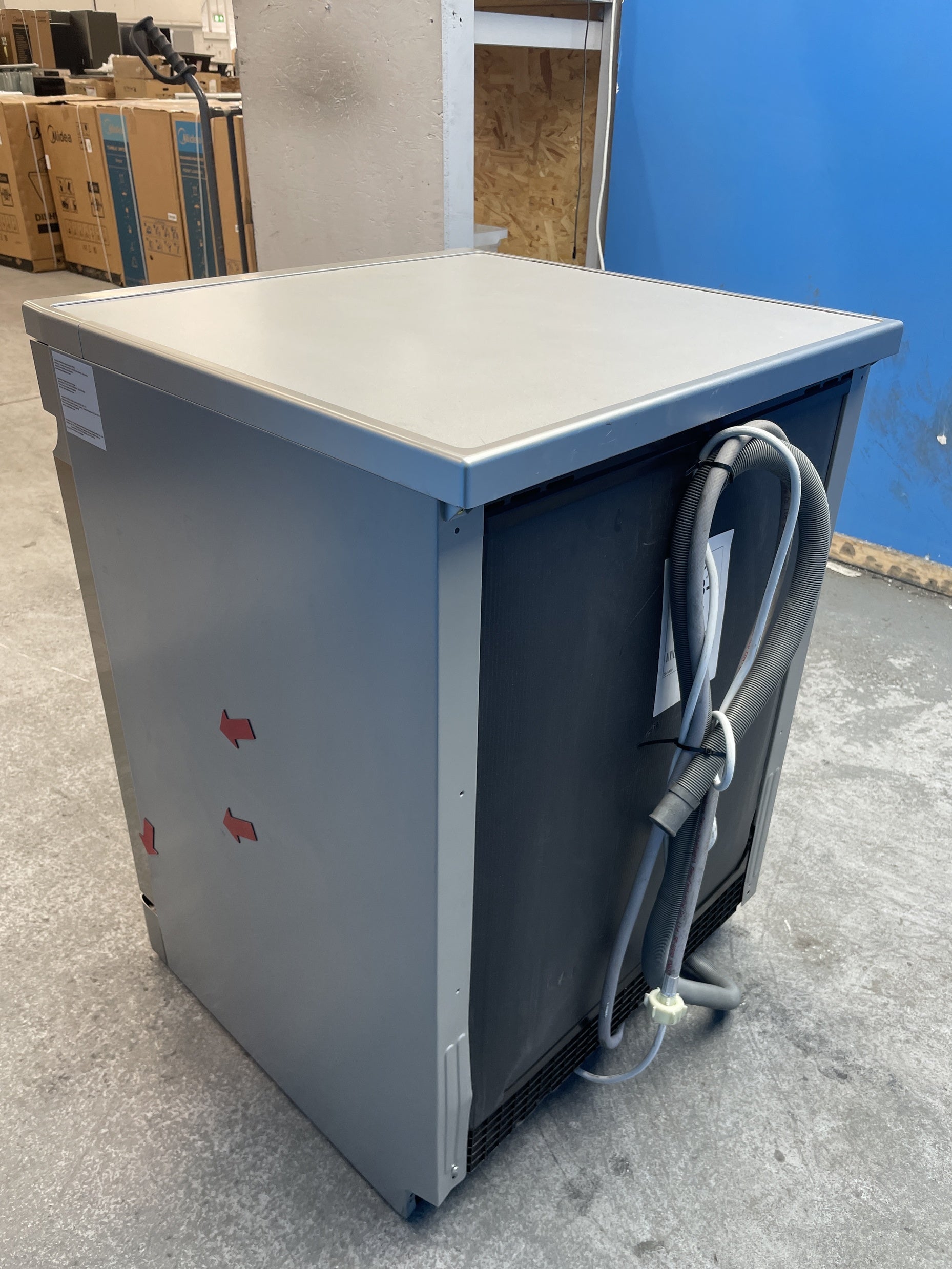 #GRC-158-751 - Midea MDWEF1433D 14 Place Full Size Dishwasher in Silver