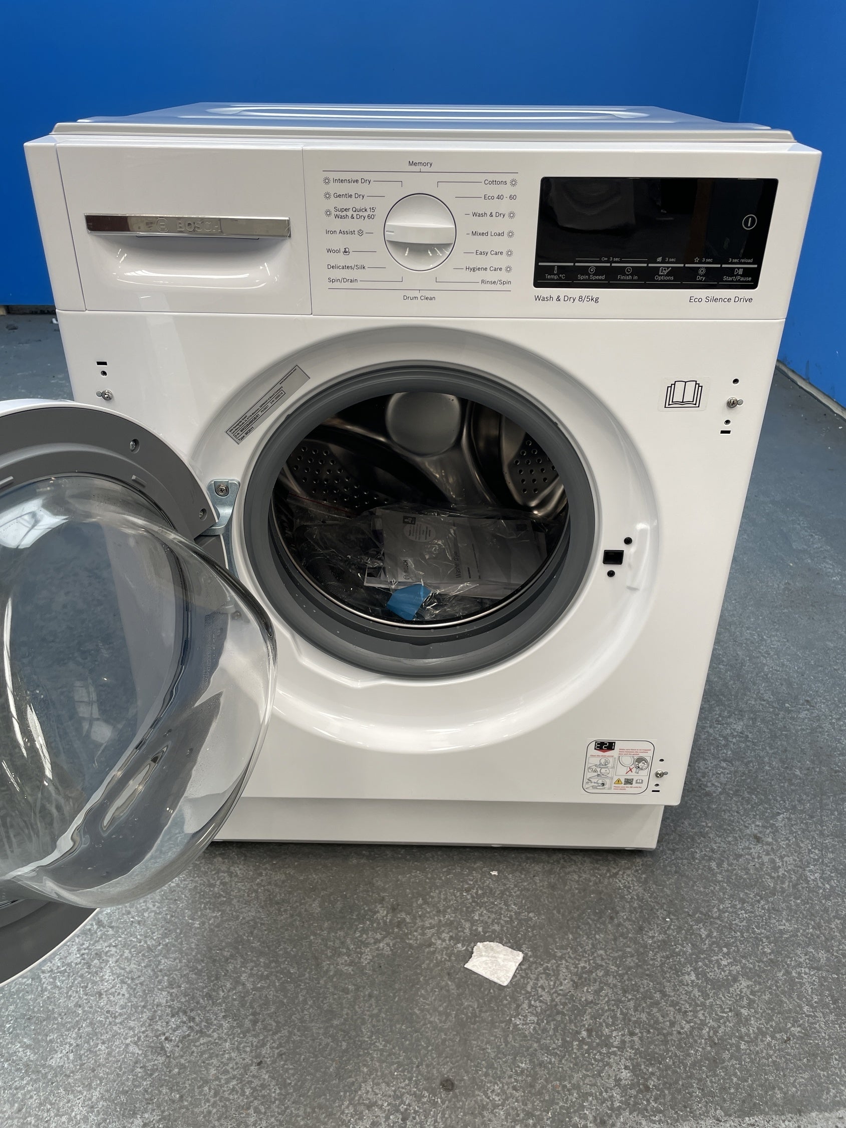 #GRC-157-807 - Bosch Series 6 WKD28490GB Integrated 8/5kg 1400rpm Washer Dryer