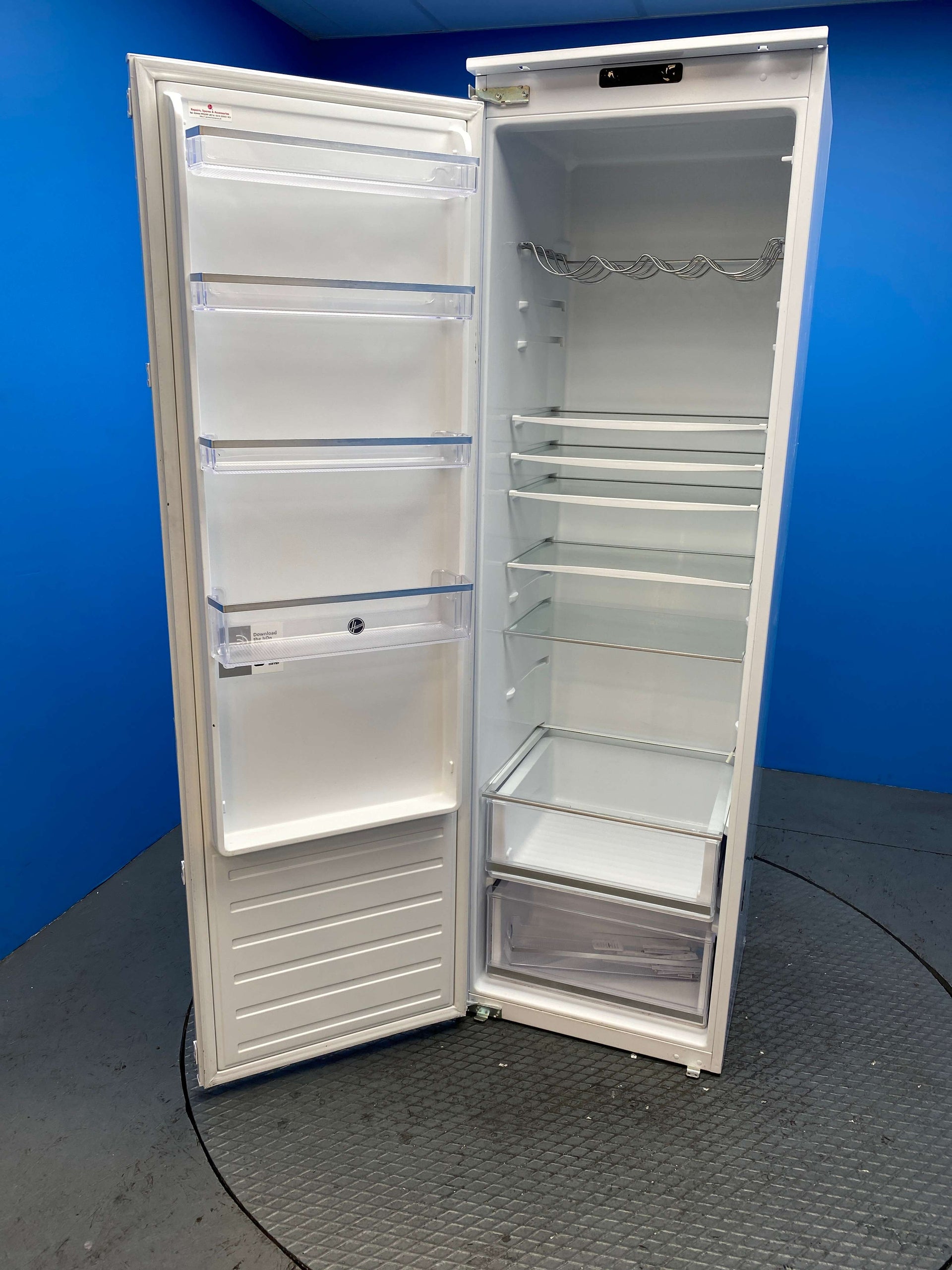Hoover HBO L172UK/N Integrated Tall 316 Litre Larder Fridge