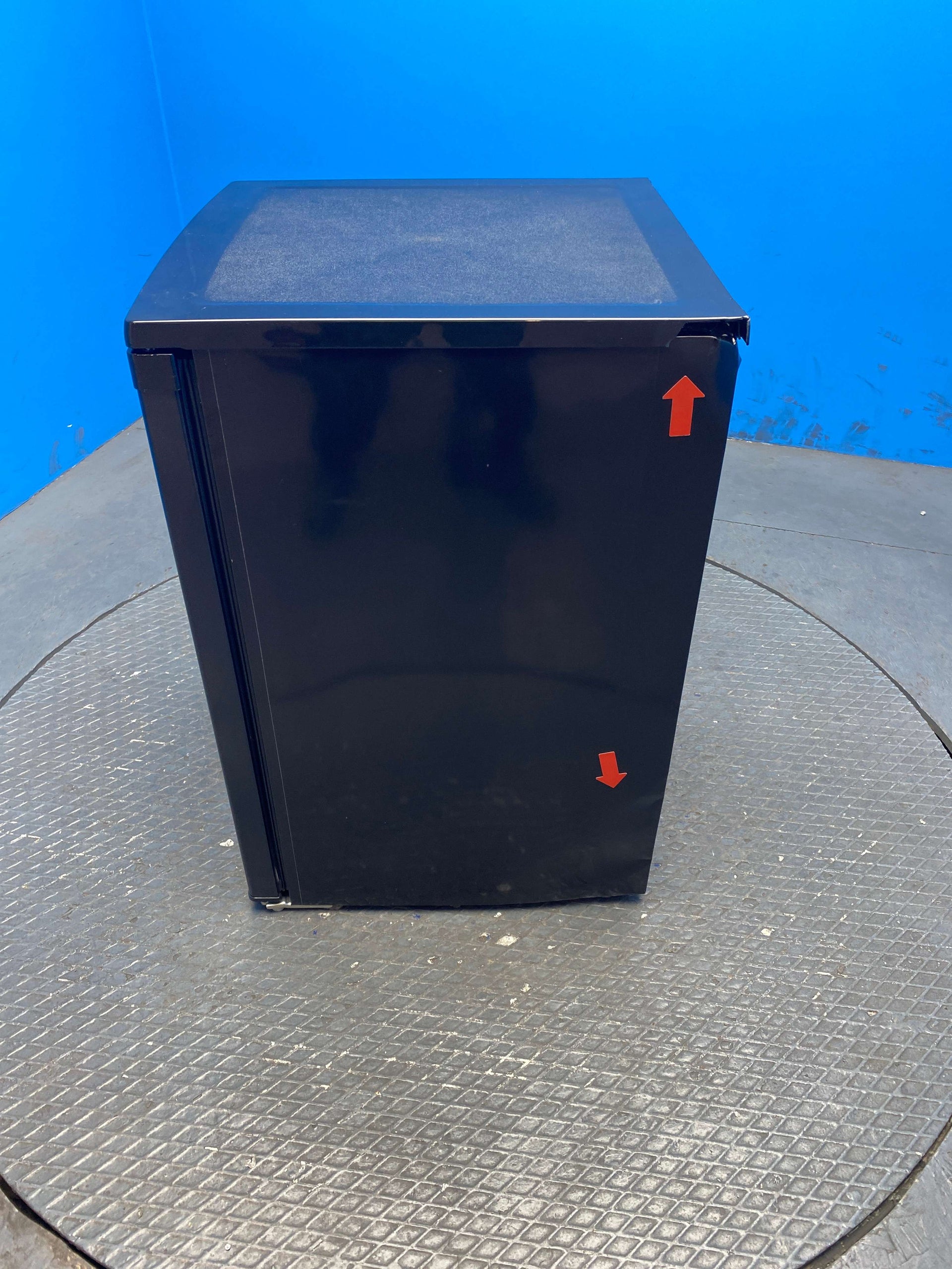 Igenix IG155B 109 Litre Under Counter Fridge with Ice Box