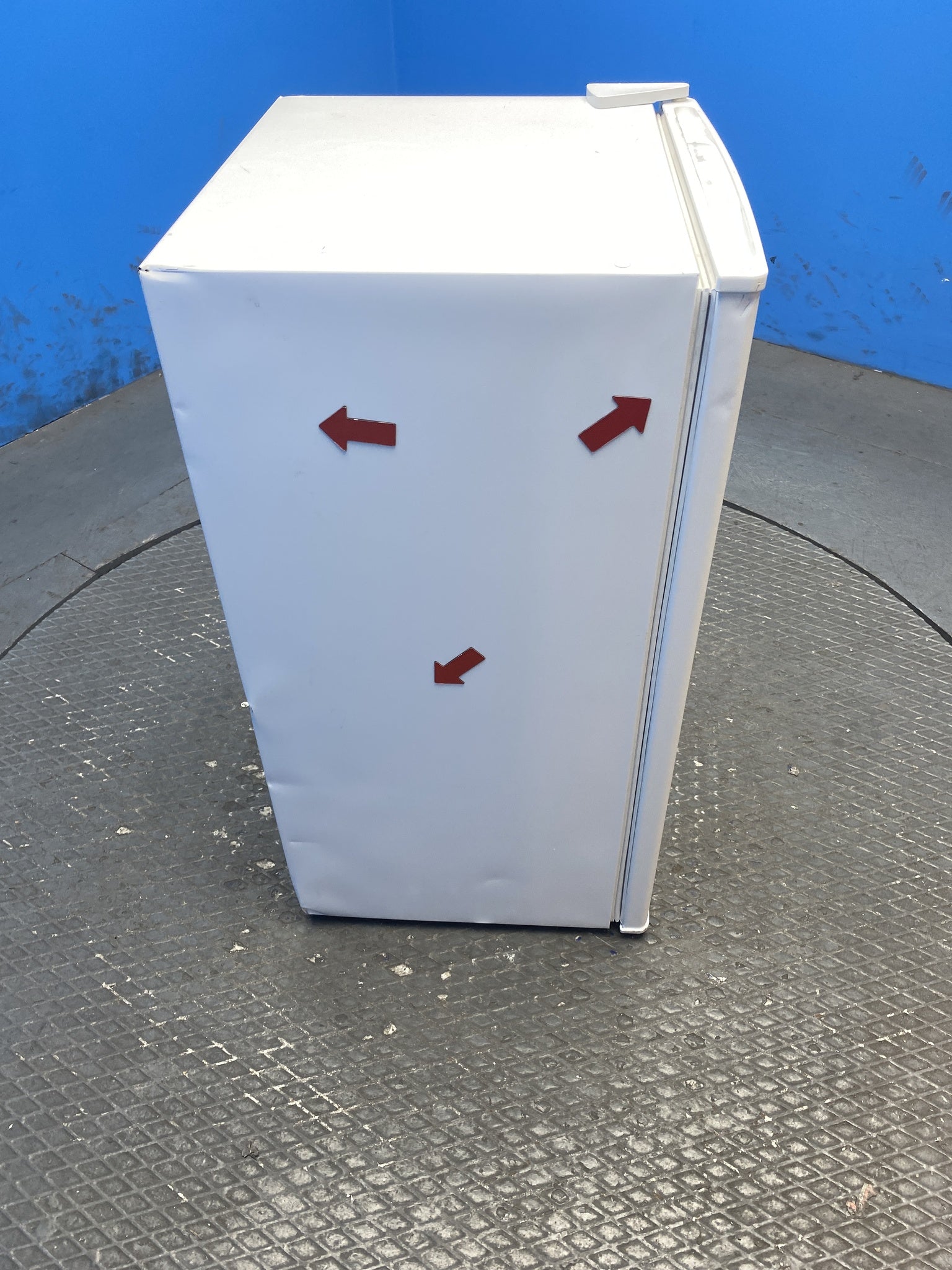 Statesman UC47FZW 47cm 60L Under Counter Freezer