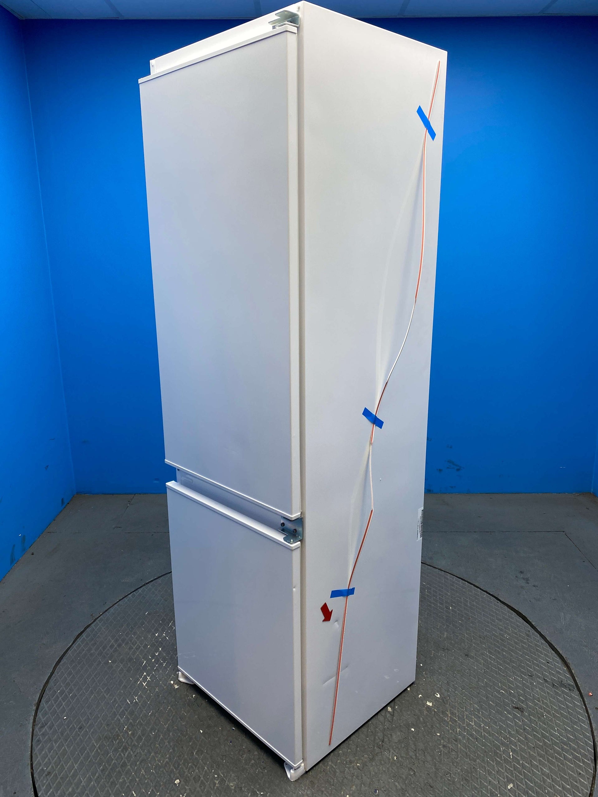Sharp SJ-BE250M1XS 251 Litre Integrated Fridge Freezer