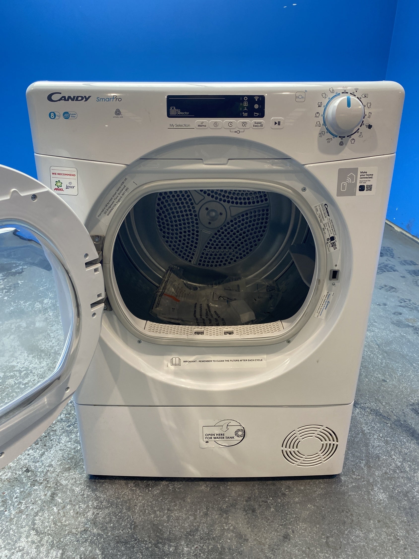 #GRC-153-905 - Candy CSOEC8DG 8kg Condenser Smart Tumble Dryer