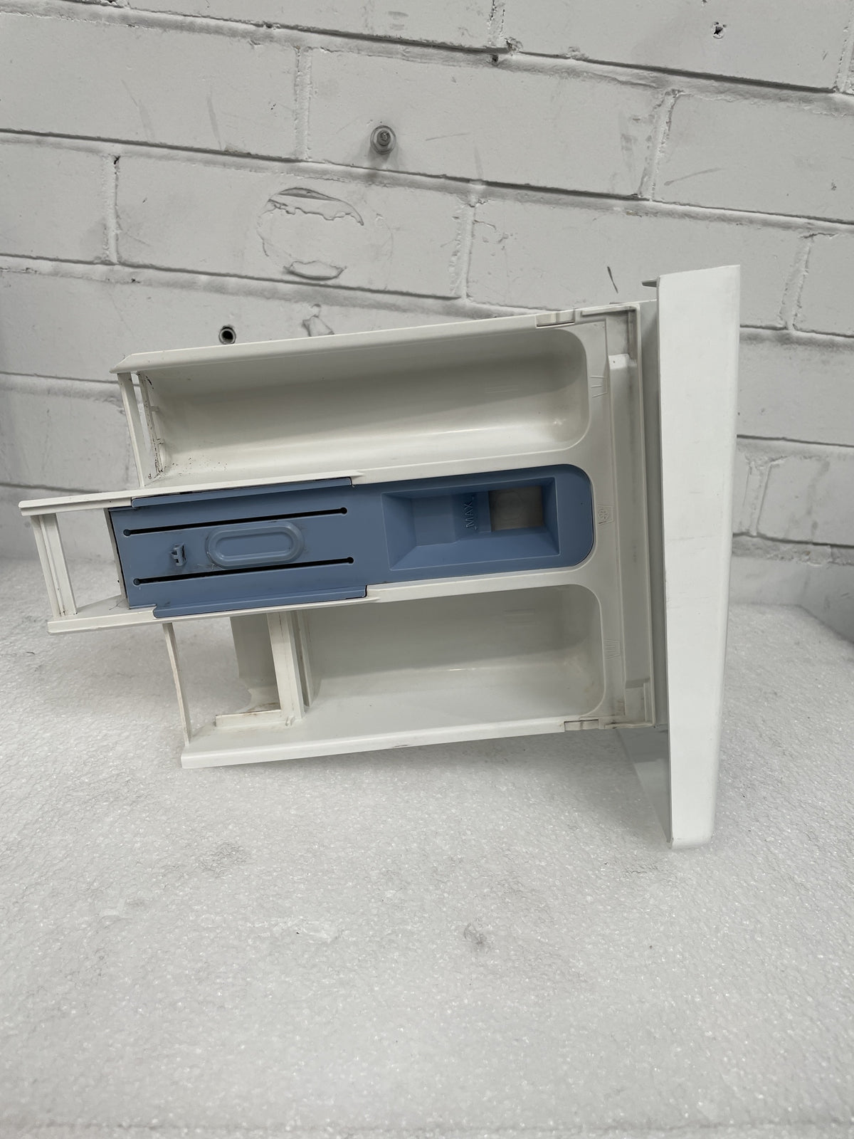 #GRC-157-431 - Samsung WW70J5555EW Washing Machine Detergent Drawer