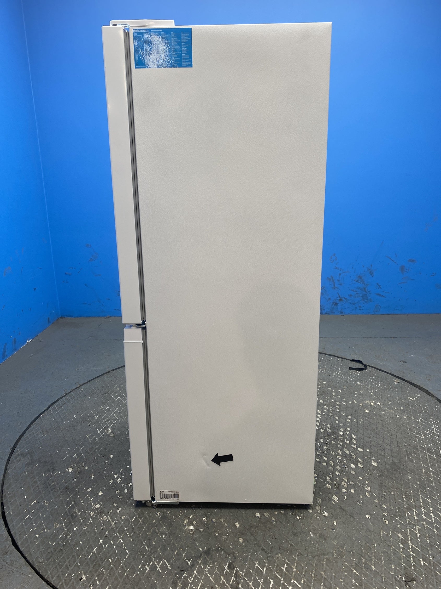#GRC-158-804 - Midea MDRB202FGE01 47cm Wide Low Frost Combi Fridge Freezer