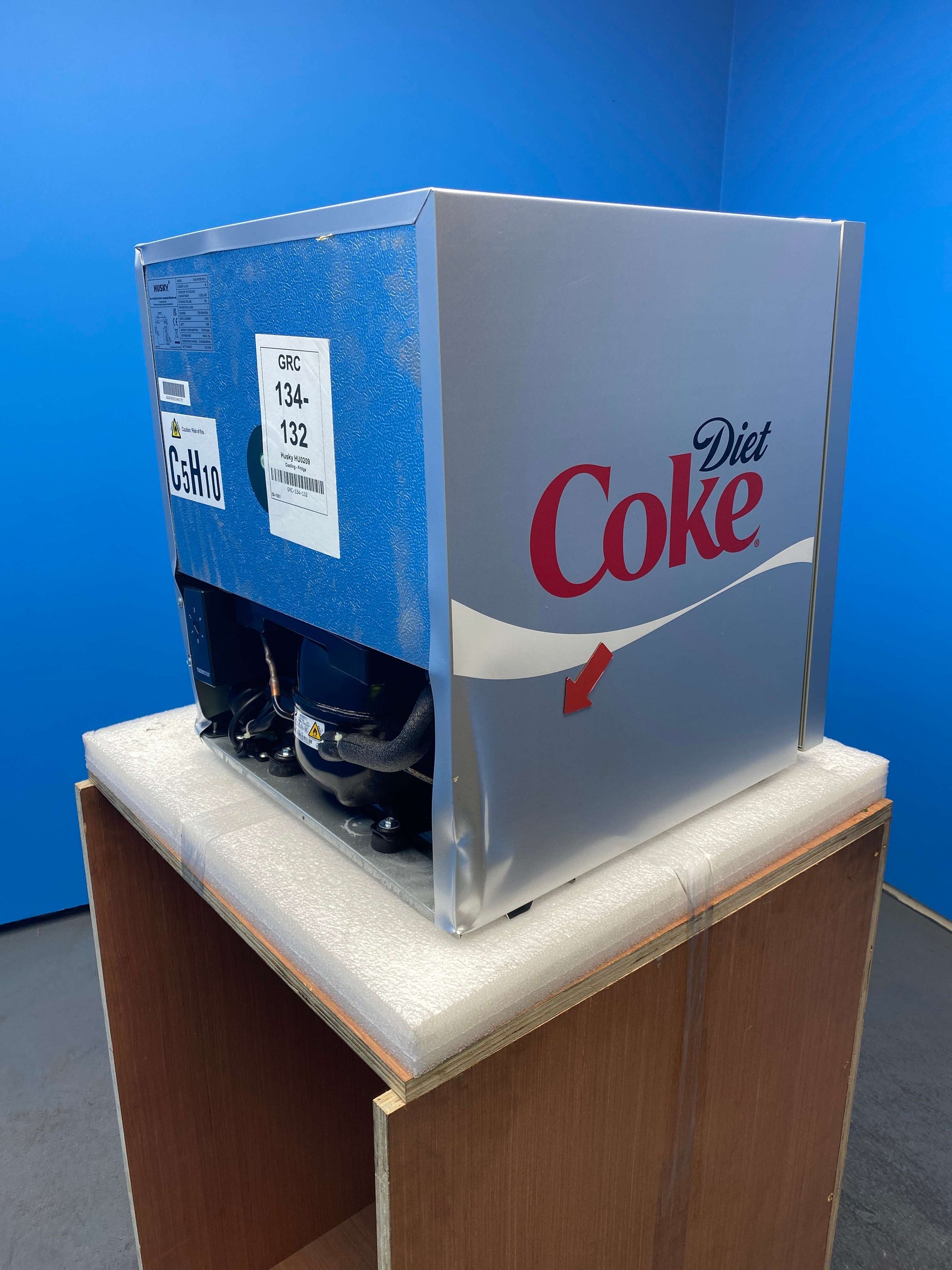 Husky HU0209 Diet Coke Drinks Cooler