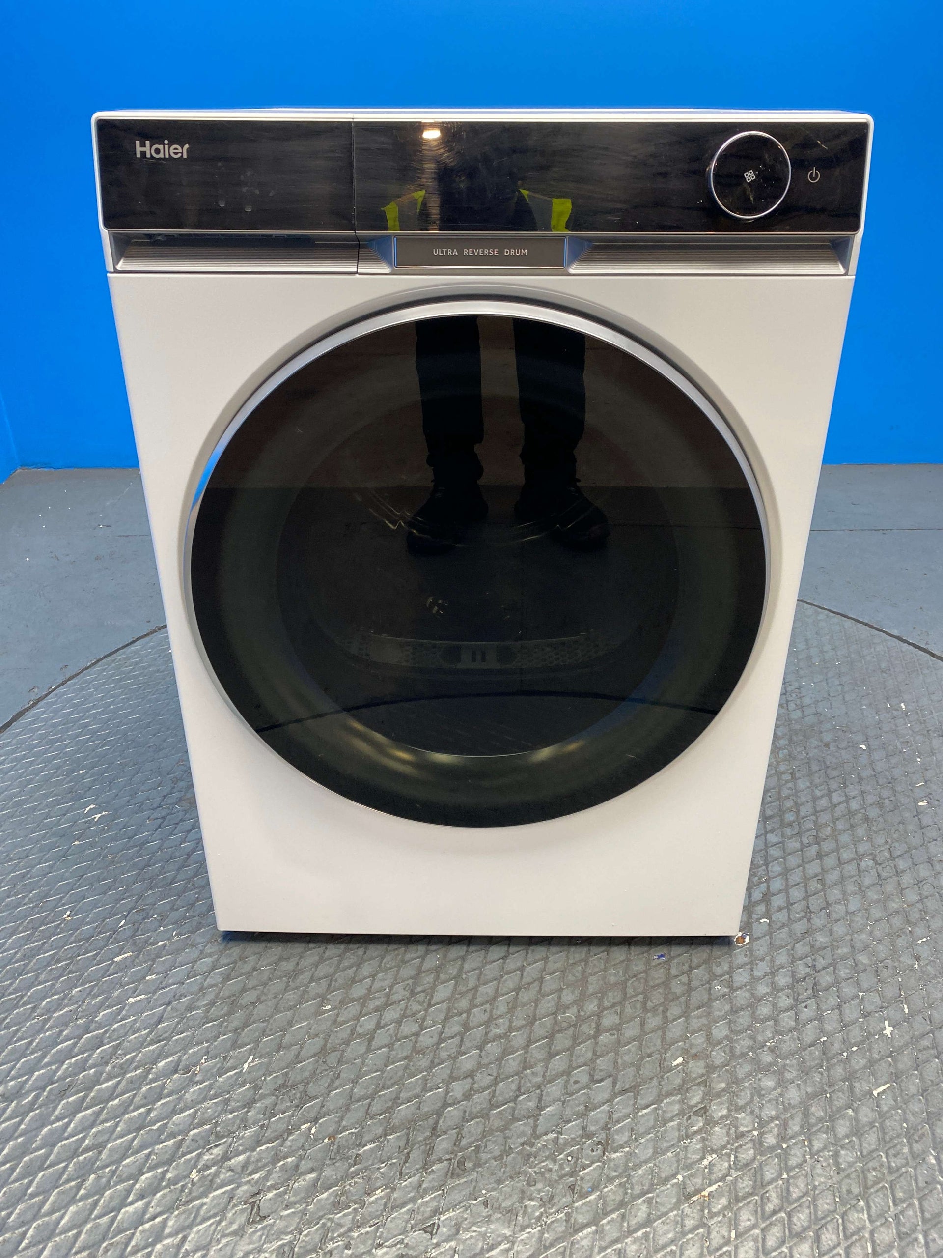 Haier HD90-A3Q397U1 X Series 11 9 kg Heat Pump Tumble Dryer