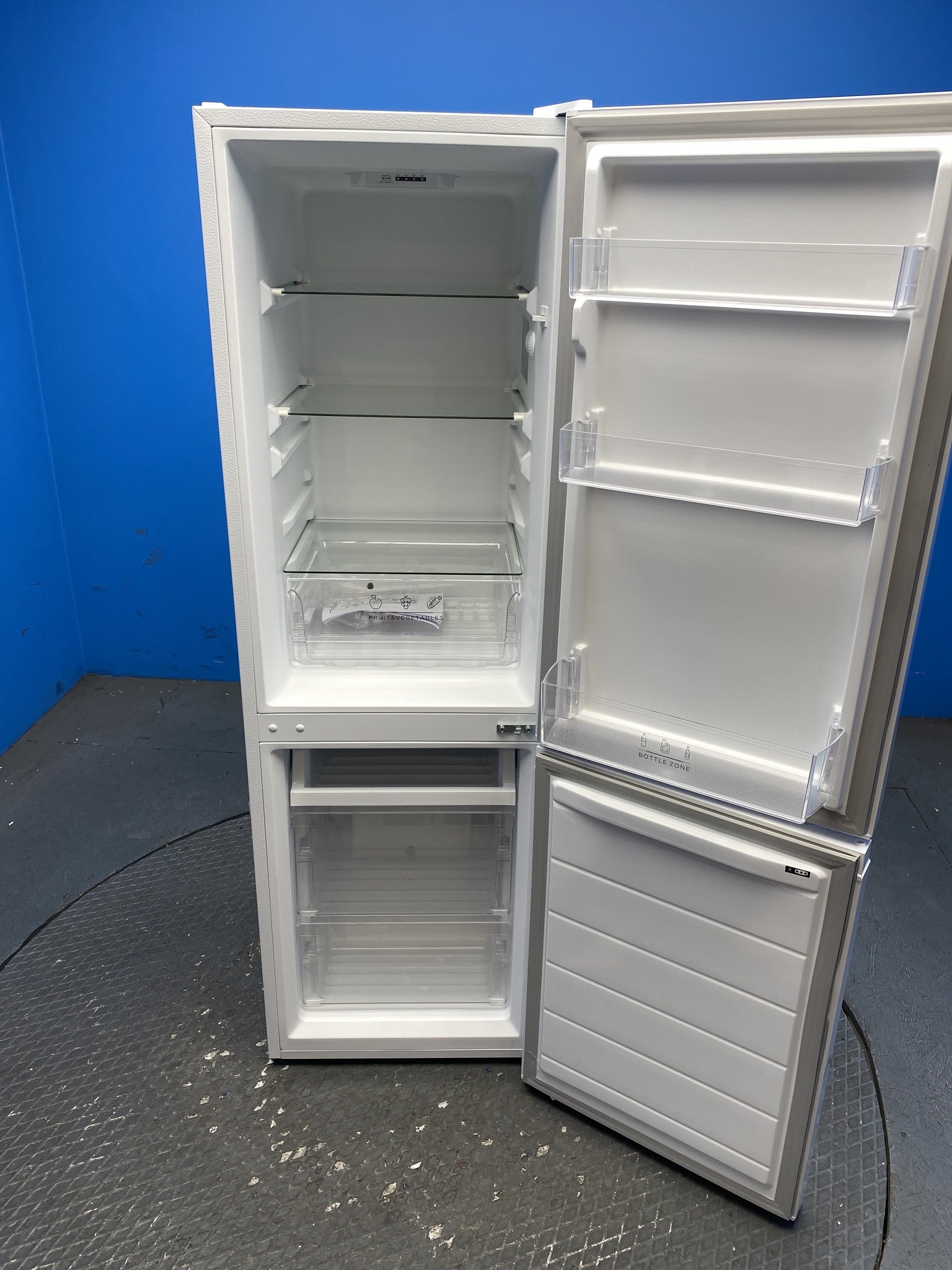 Statesman FF1547W 47cm 173 Litre Combi Fridge Freezer