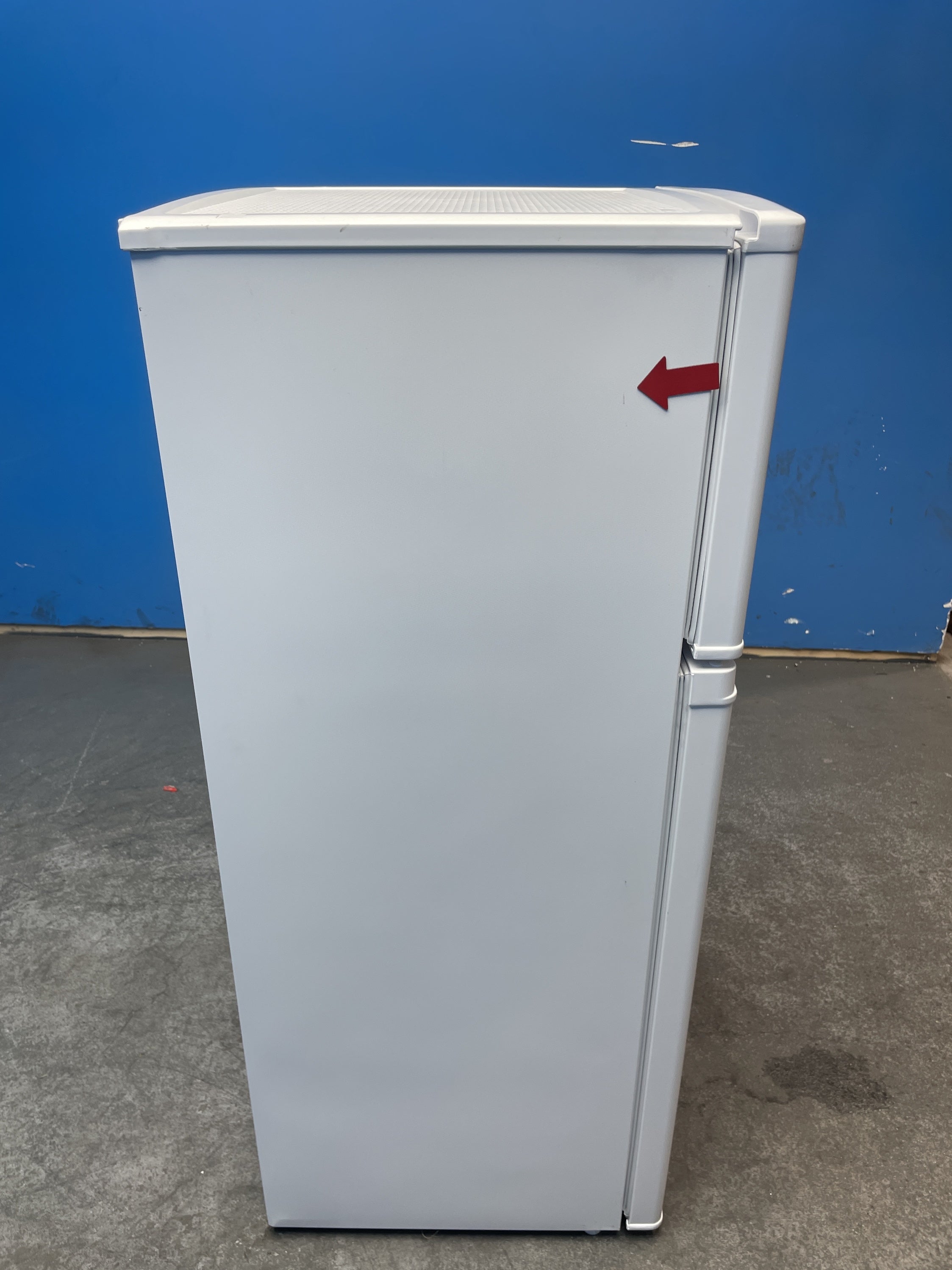 #GRC-159-911 - Candy CDH1S313EWK Slimline 117 Litre Top Mount Fridge Freezer