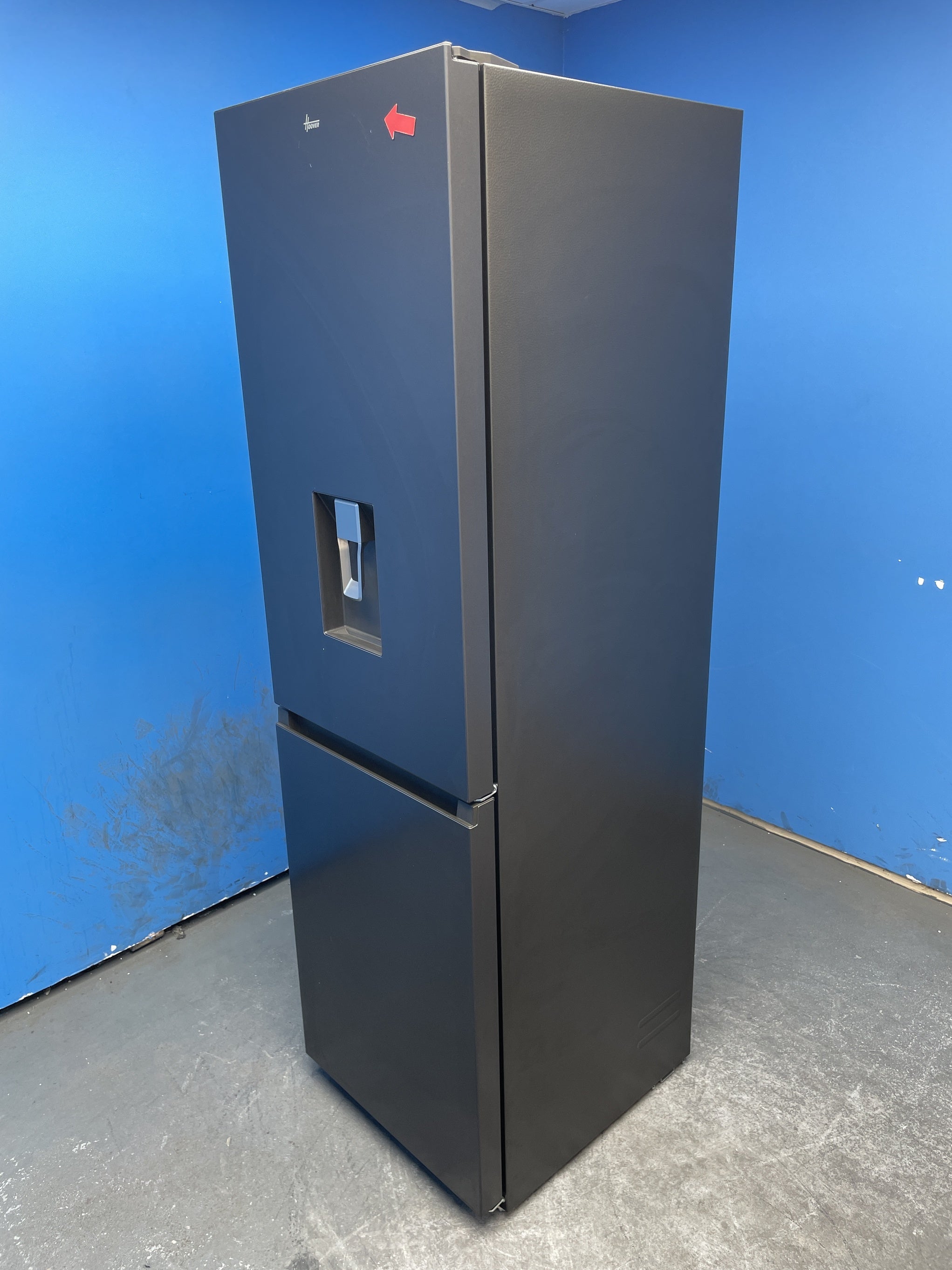 #GRC-160-651 - Hoover HONCQ3T518EWTK No Frost Fridge Freezer with Water Dispenser