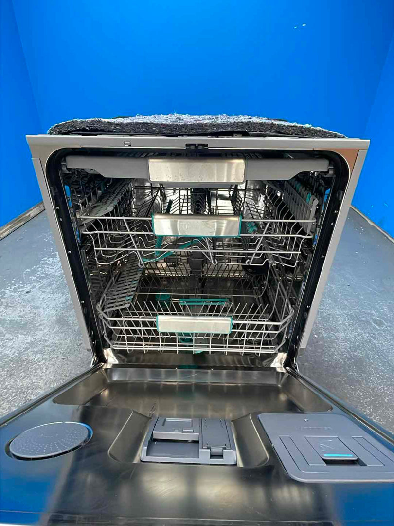 #GRC-159-388 - Hisense HV693A60UVADUK Integrated Smart 16 Place Dishwasher