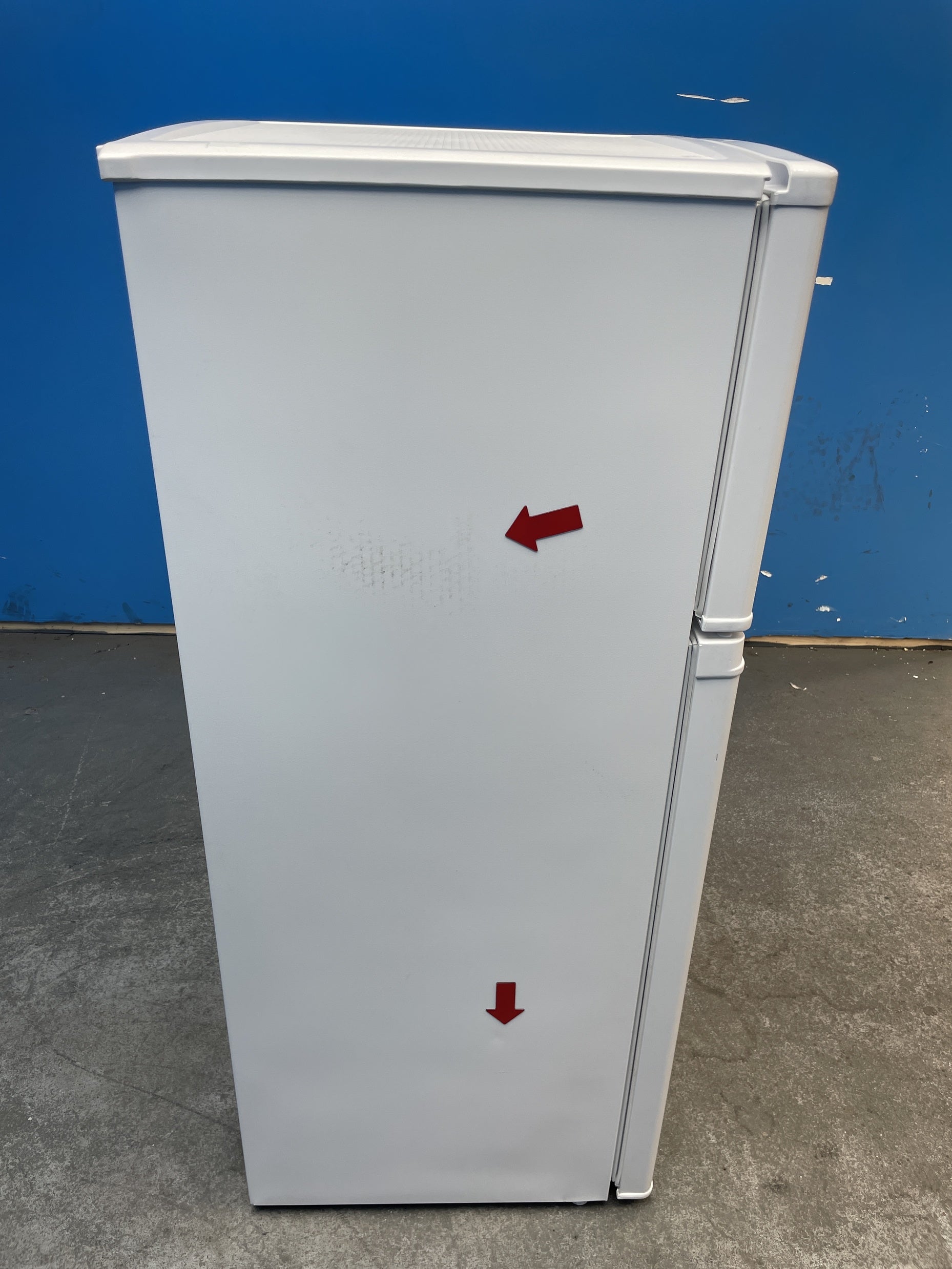 #GRC-157-902 - Candy CDH1S313EWK Slimline 117 Litre Top Mount Fridge Freezer