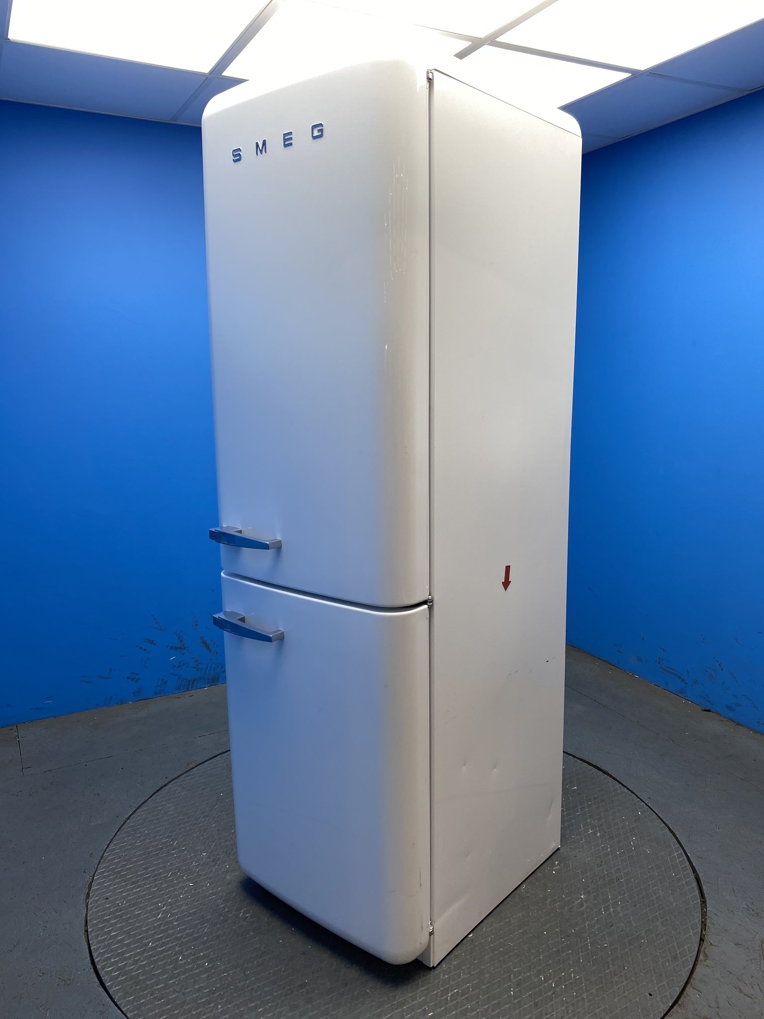 Smeg FAB32RWH5UK 50s Retro 331 Litre No Frost Fridge Freezer