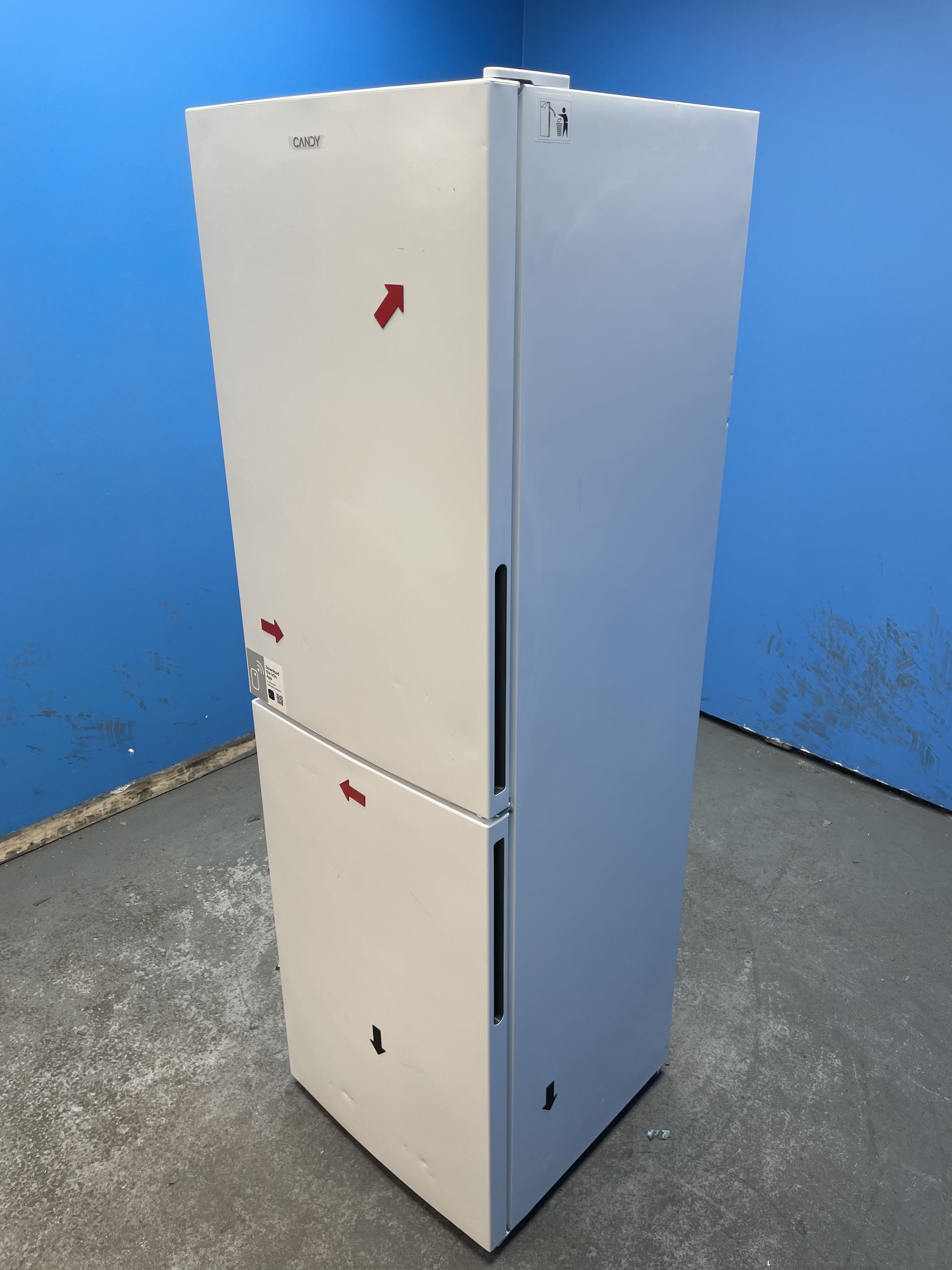 #GRC-155-065 - Candy CCT3L517EWK 252 Litre Combi Fridge Freezer