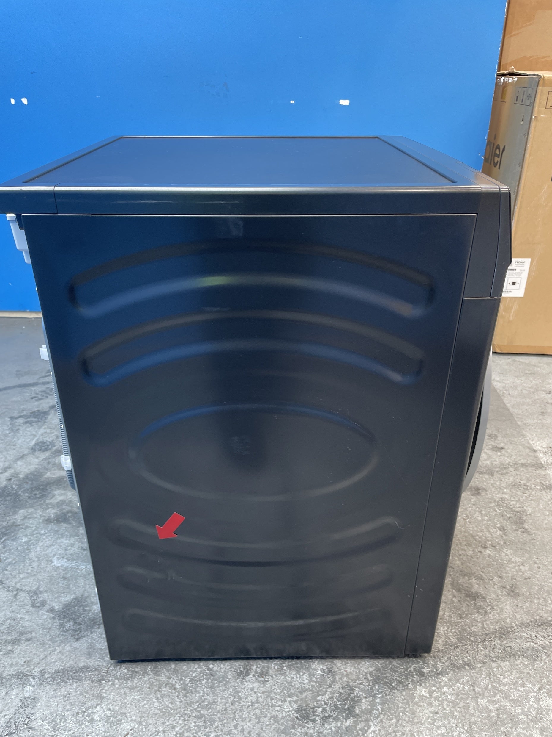 #GRC-157-842 - Hisense DH5S902BB 9kg Heat Pump Tumble Dryer