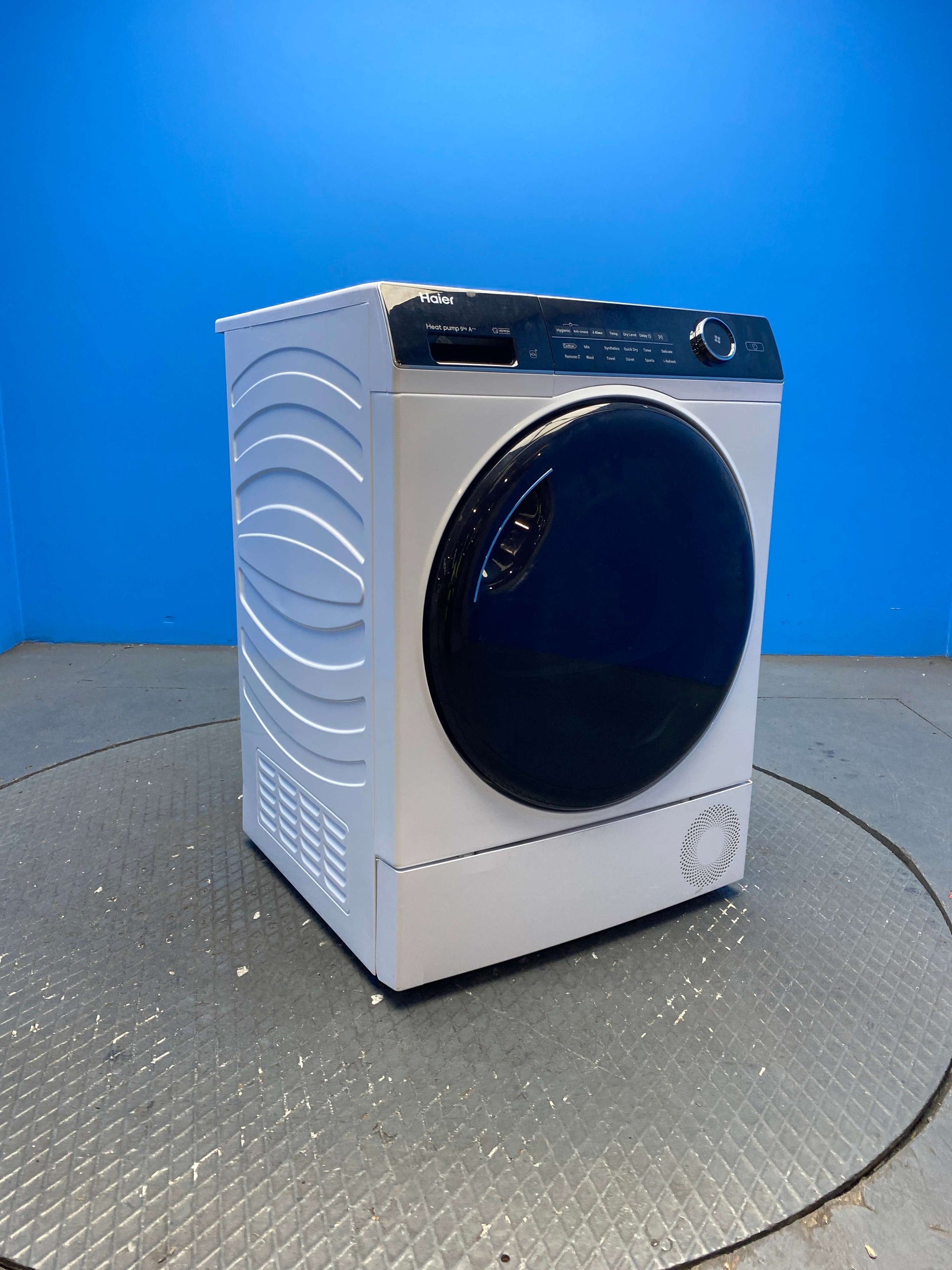 Haier HD90-A2959 Series 5 9kg Heat Pump Tumble Dryer