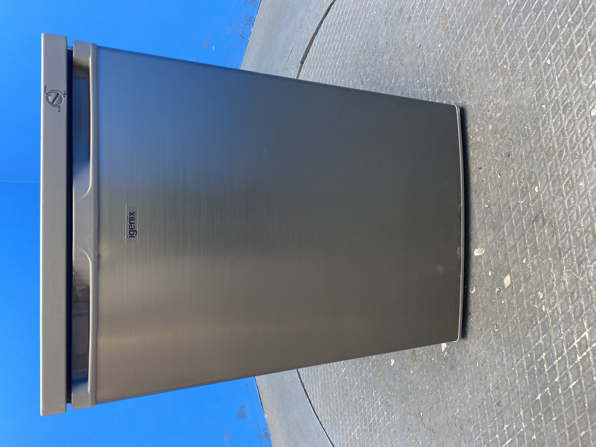 Igenix IG355X 91 Litre Under Counter Freezer