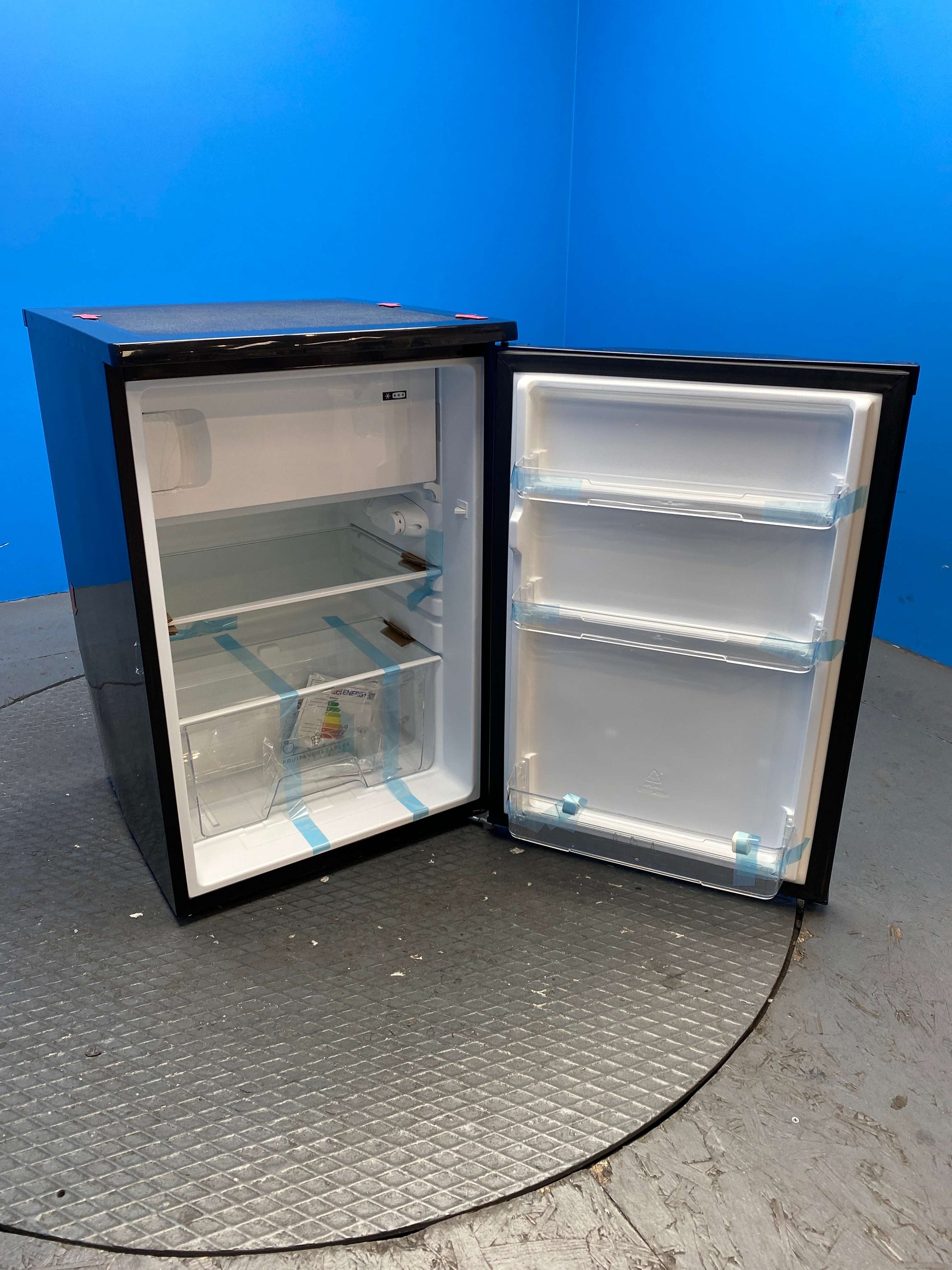 Statesman R155B 55cm 113 Litre Under Counter Fridge