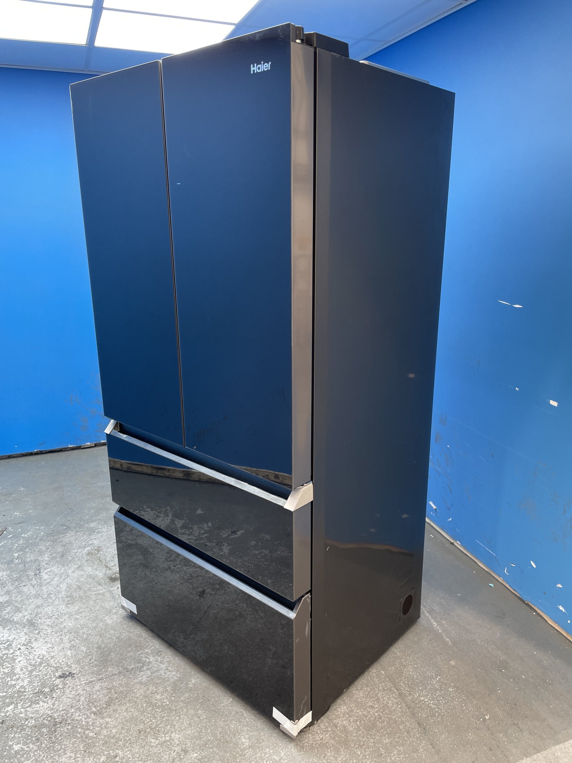 #GRC-156-325 - Haier Series 7 HFR79F19DFGB Total No Frost American Fridge Freezer