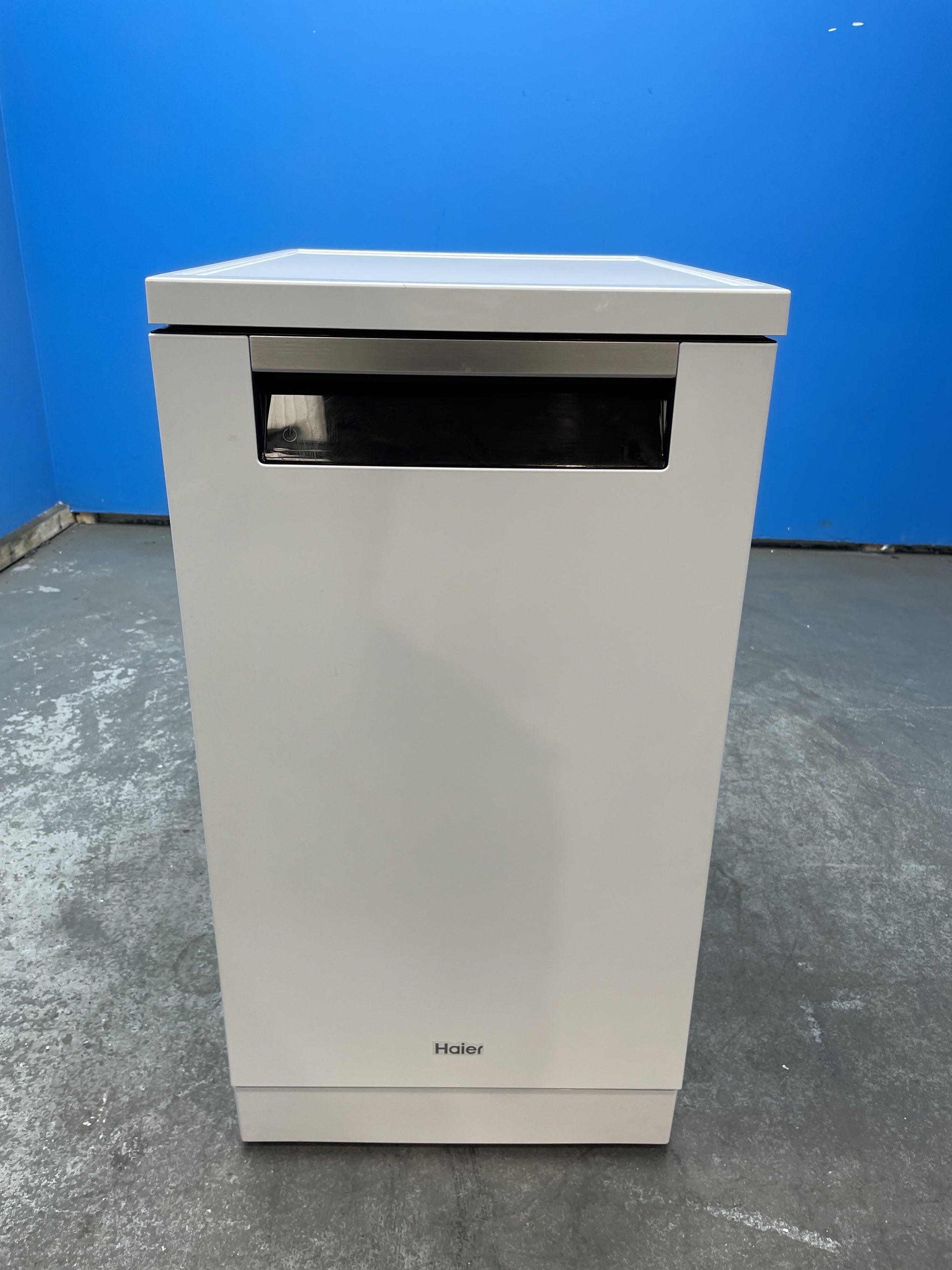#GRC-160-707 - Haier I-Pro Shine Series 5 XF1C3TB1FW-80 Slimline 11 Place Dishwasher