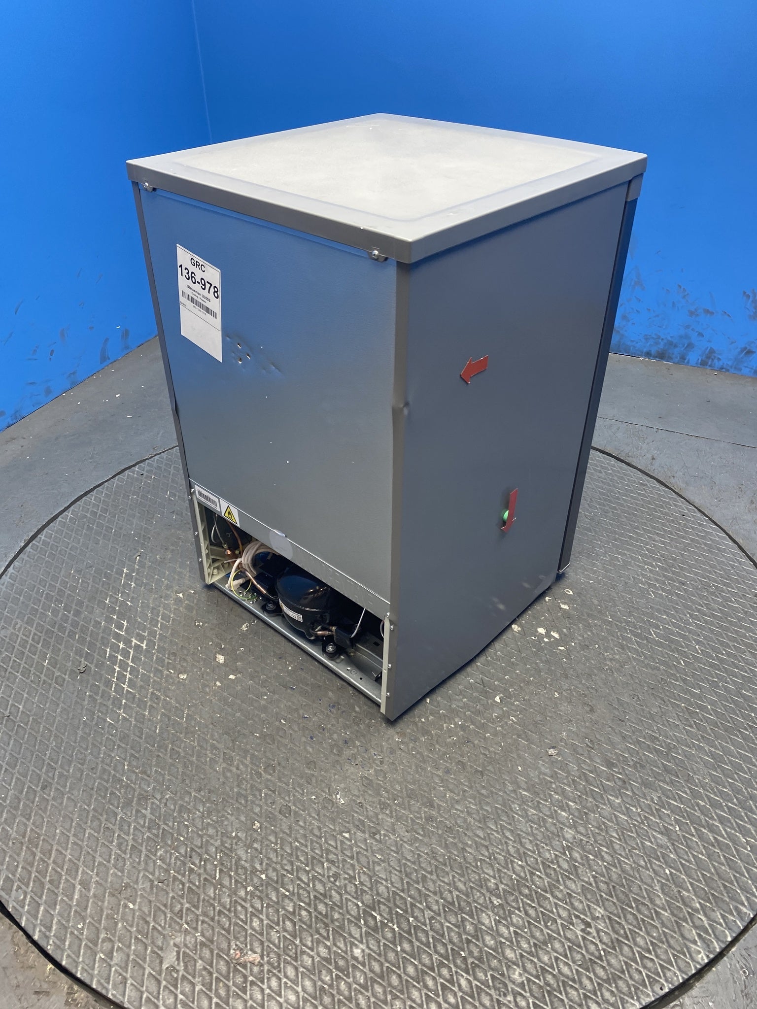 Statesman U355S 86 Litre Under Counter Freezer