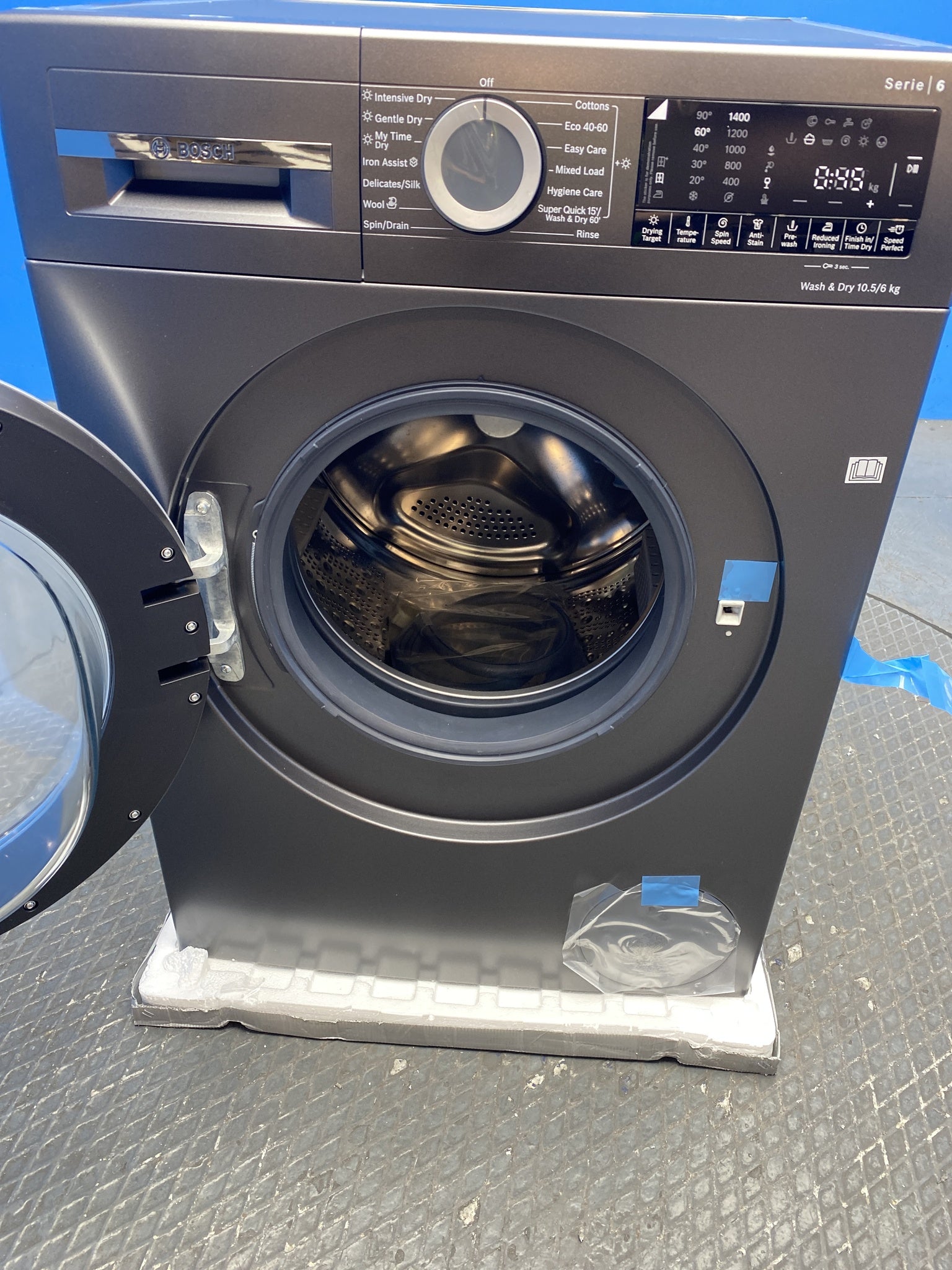 Bosch Series 6 WNG254R1GB 10.5/6kg 1400rpm Washer Dryer