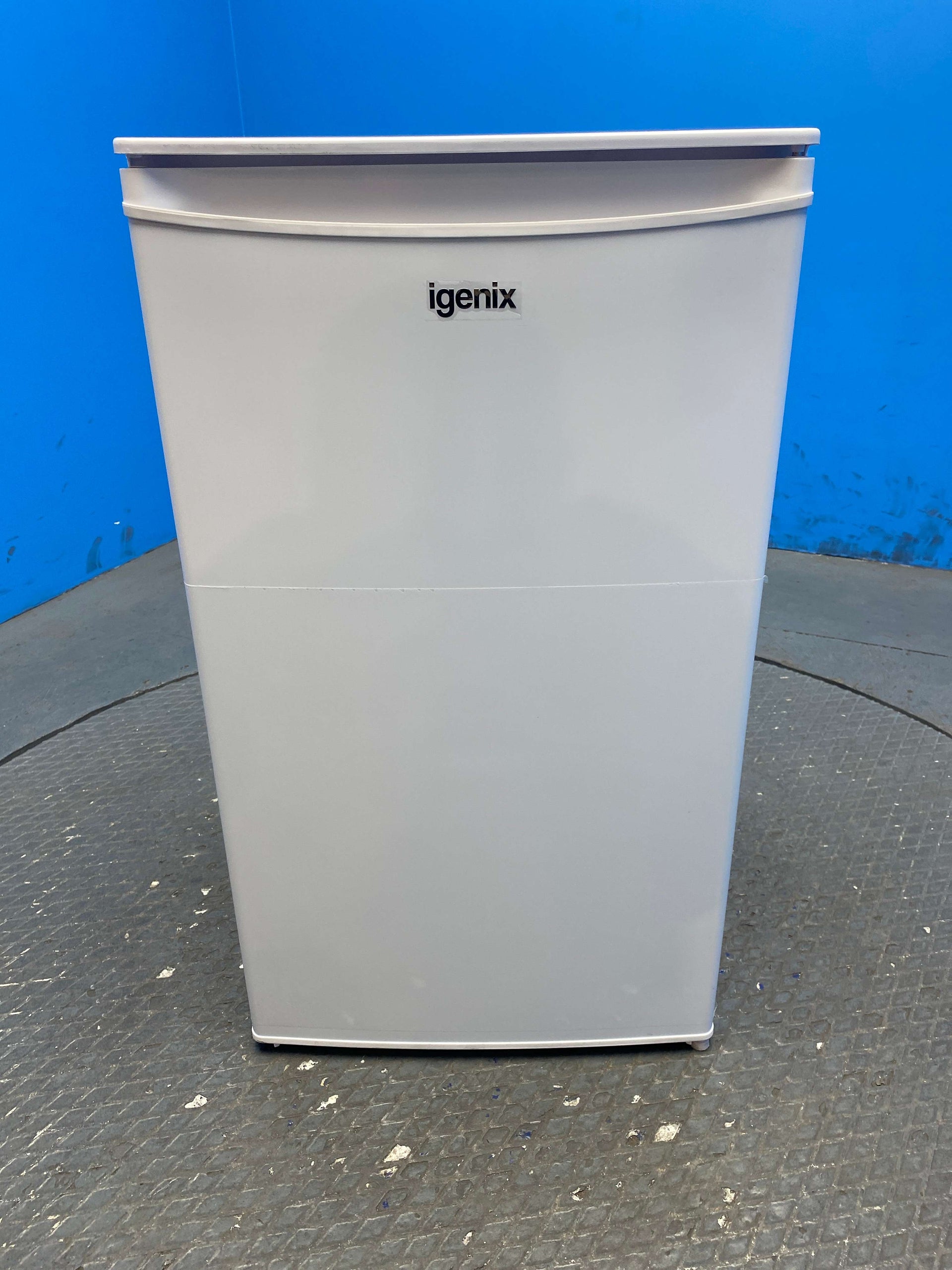 Igenix IG3960 92L Under-Counter Larder Fridge