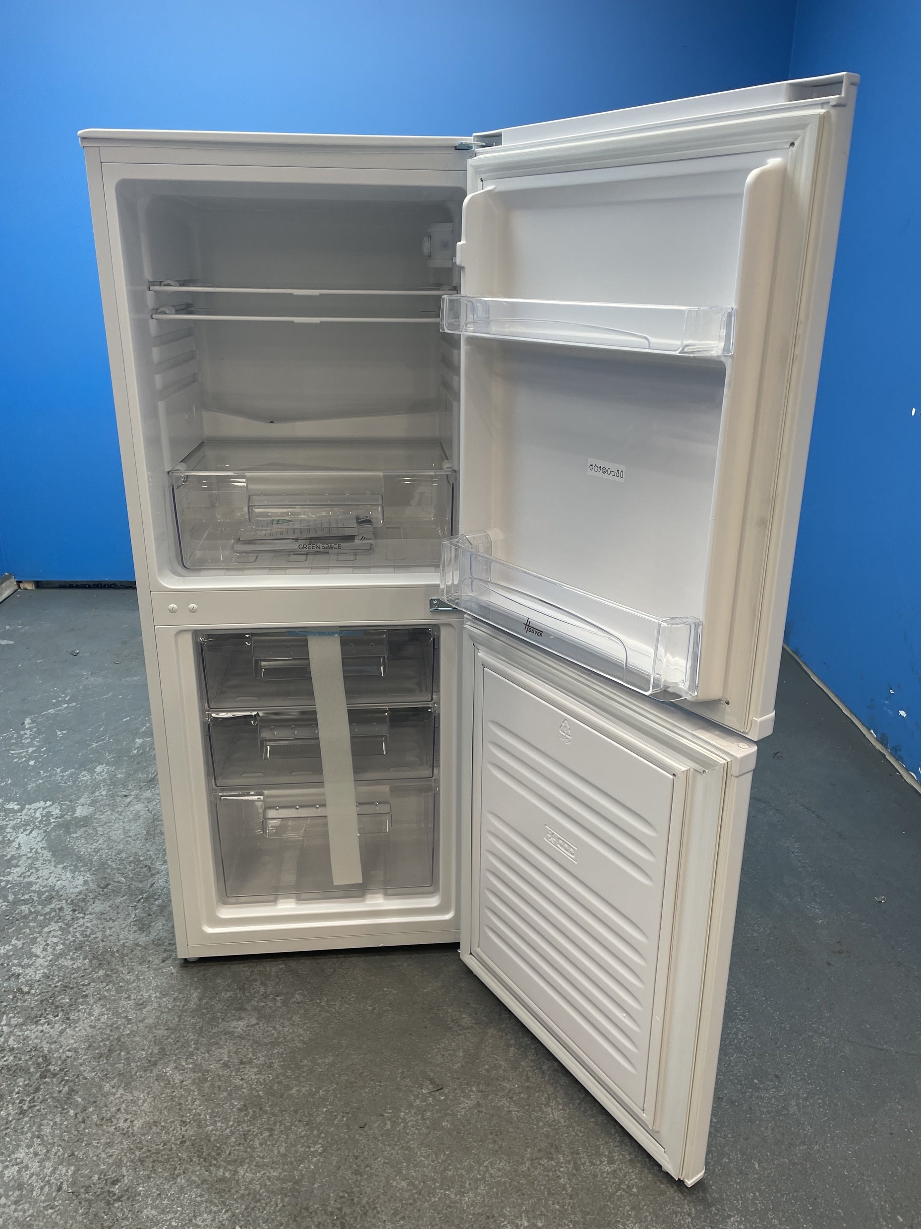 #GRC-152-265 - Hoover HOCH1S513EWK 185 Litre Combi Fridge Freezer