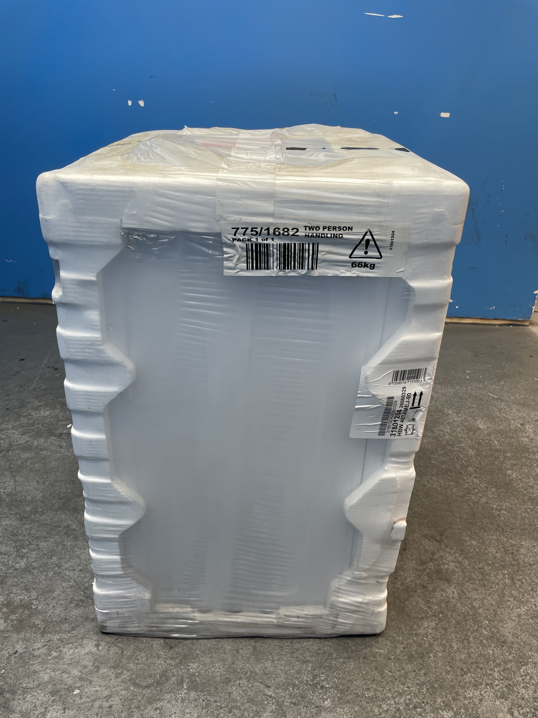 #GRC-159-775 - Hoover HBW 48TAMEJ-80 8kg 1400rpm Integrated Washing Machine