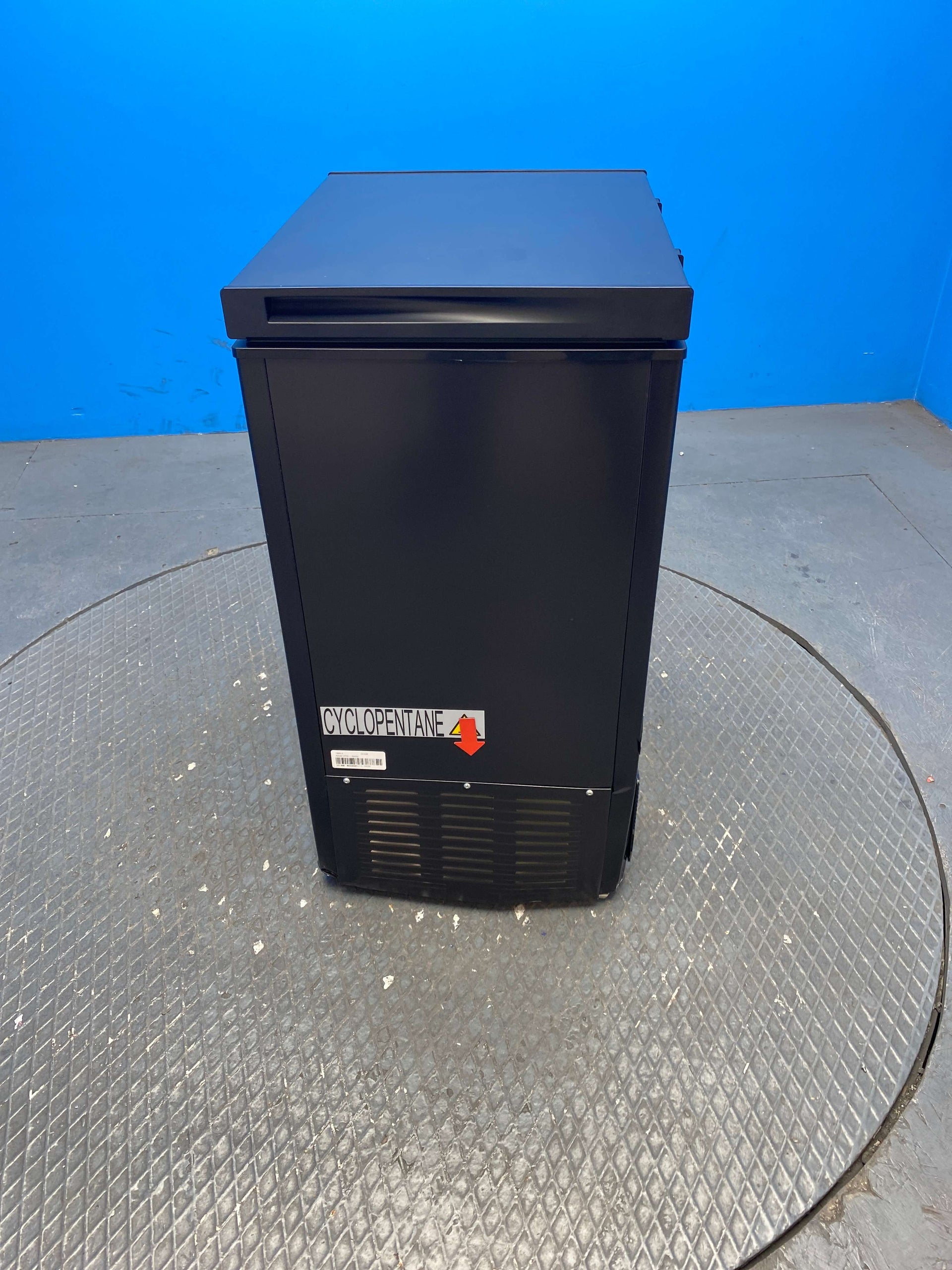 Igenix IG100B 99 Litre Freestanding Chest Freezer