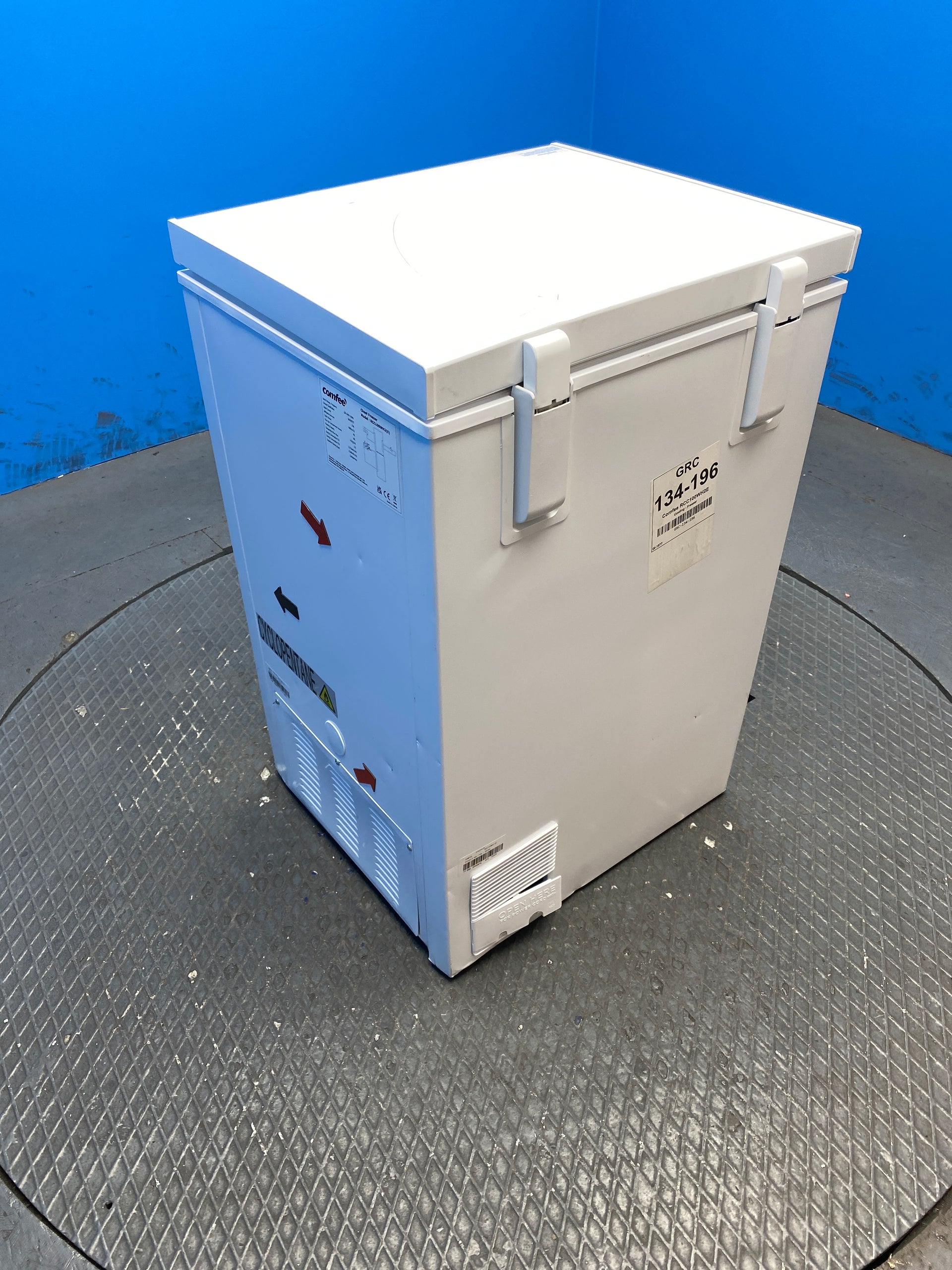 COMFEE' RCC100WH2E 99L Chest Freezer with Digital Control