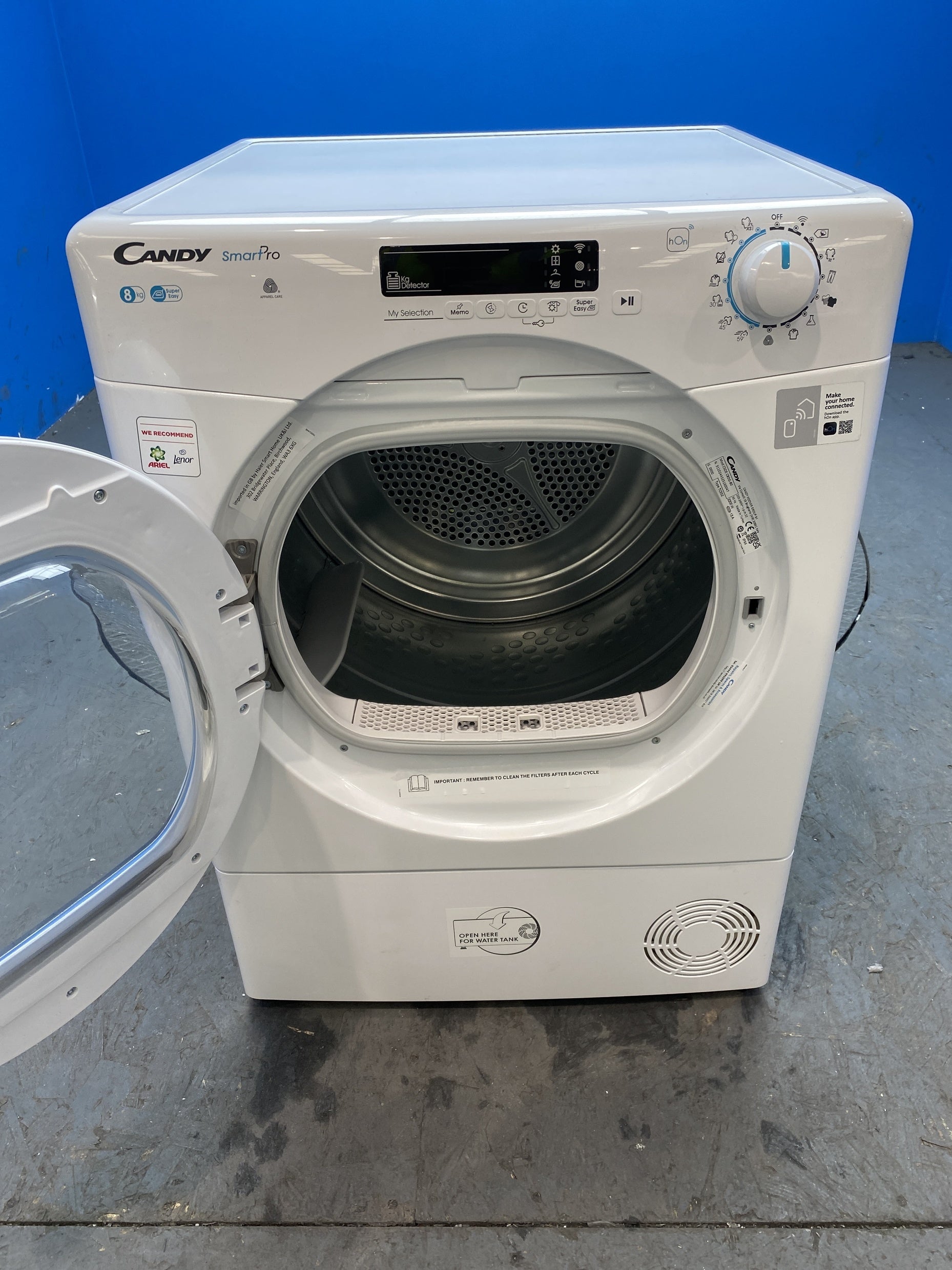 #GRC-151-763 - Candy CSOEC8DG 8kg Condenser Smart Tumble Dryer