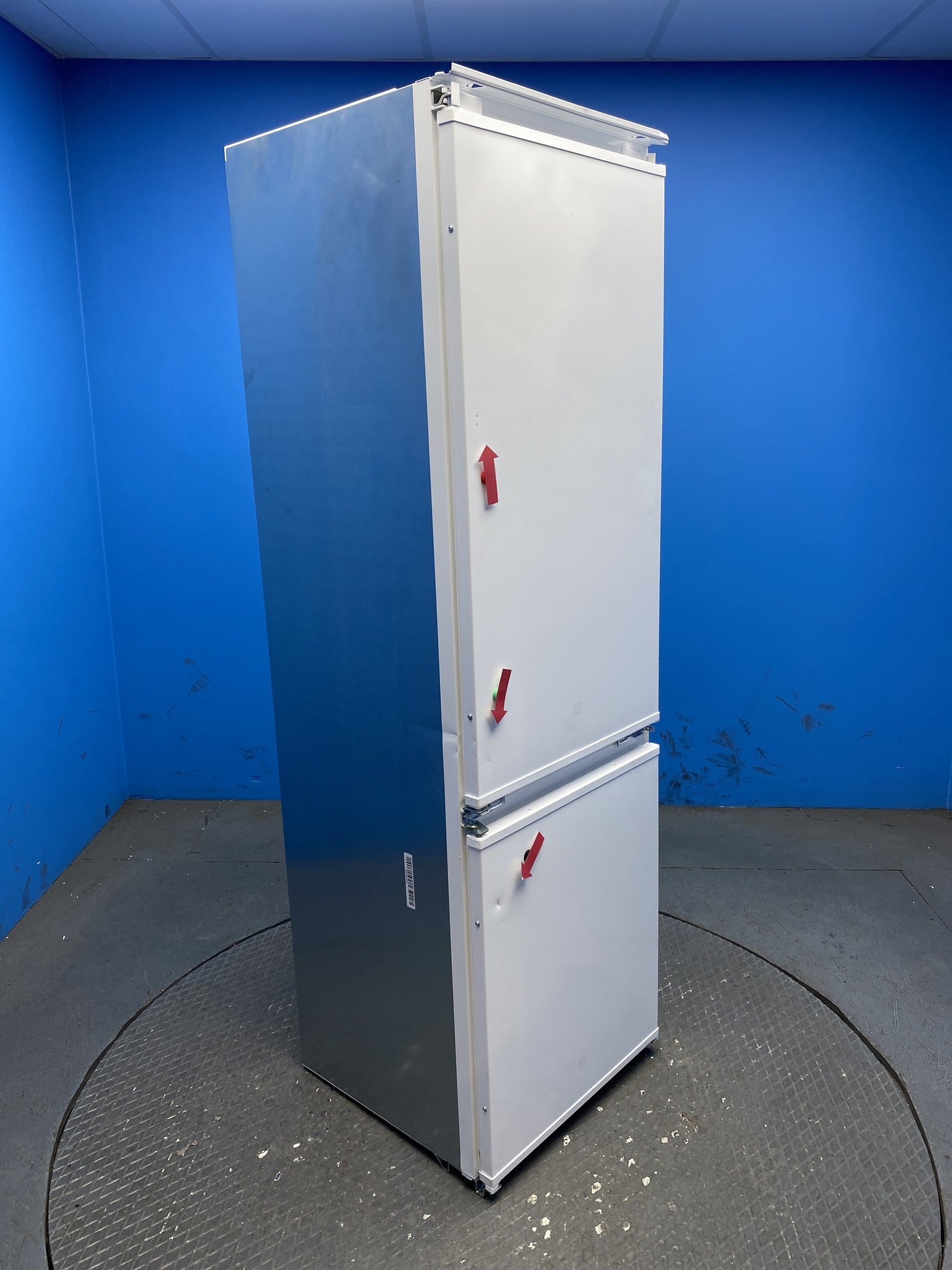 AEG OSC6N181ES 6000 TwinTech Integrated No Frost Fridge Freezer