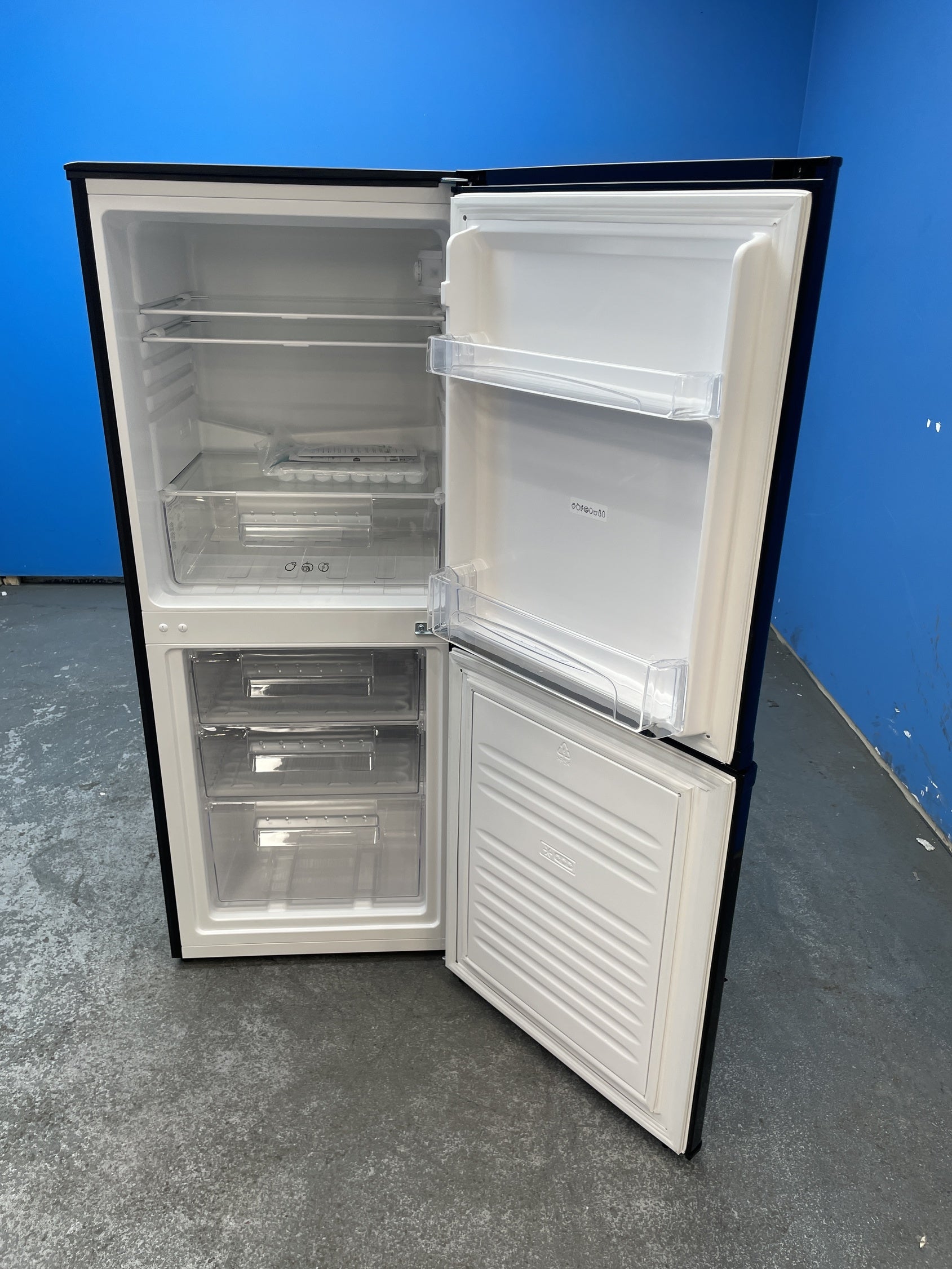 #GRC-155-578 - Candy CCH1S513EBK 185 Litre Combi Fridge Freezer