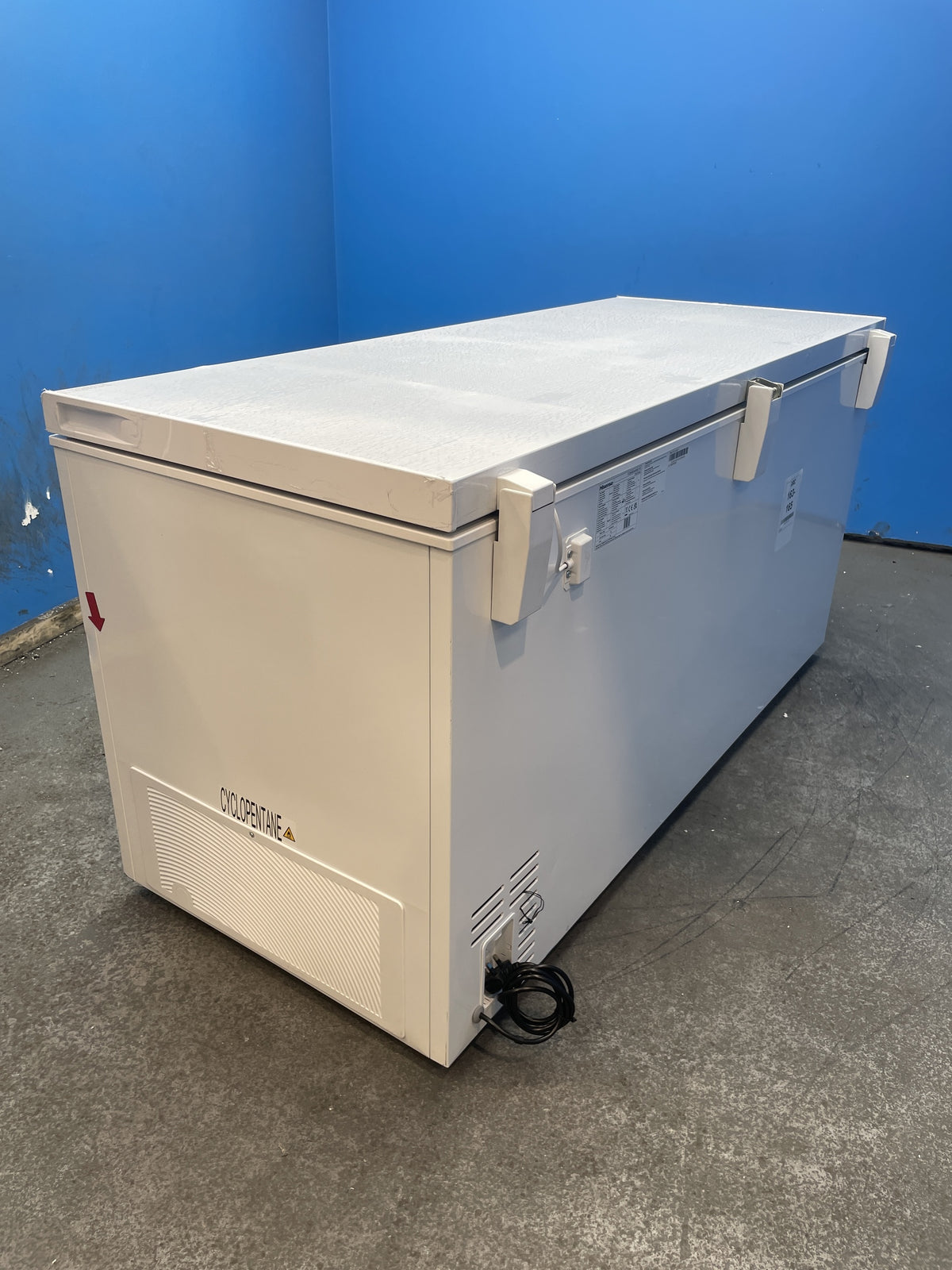 #GRC-163-165 - Hisense FC650D4AWLYE 500L Outbuilding Static Chest Freezer