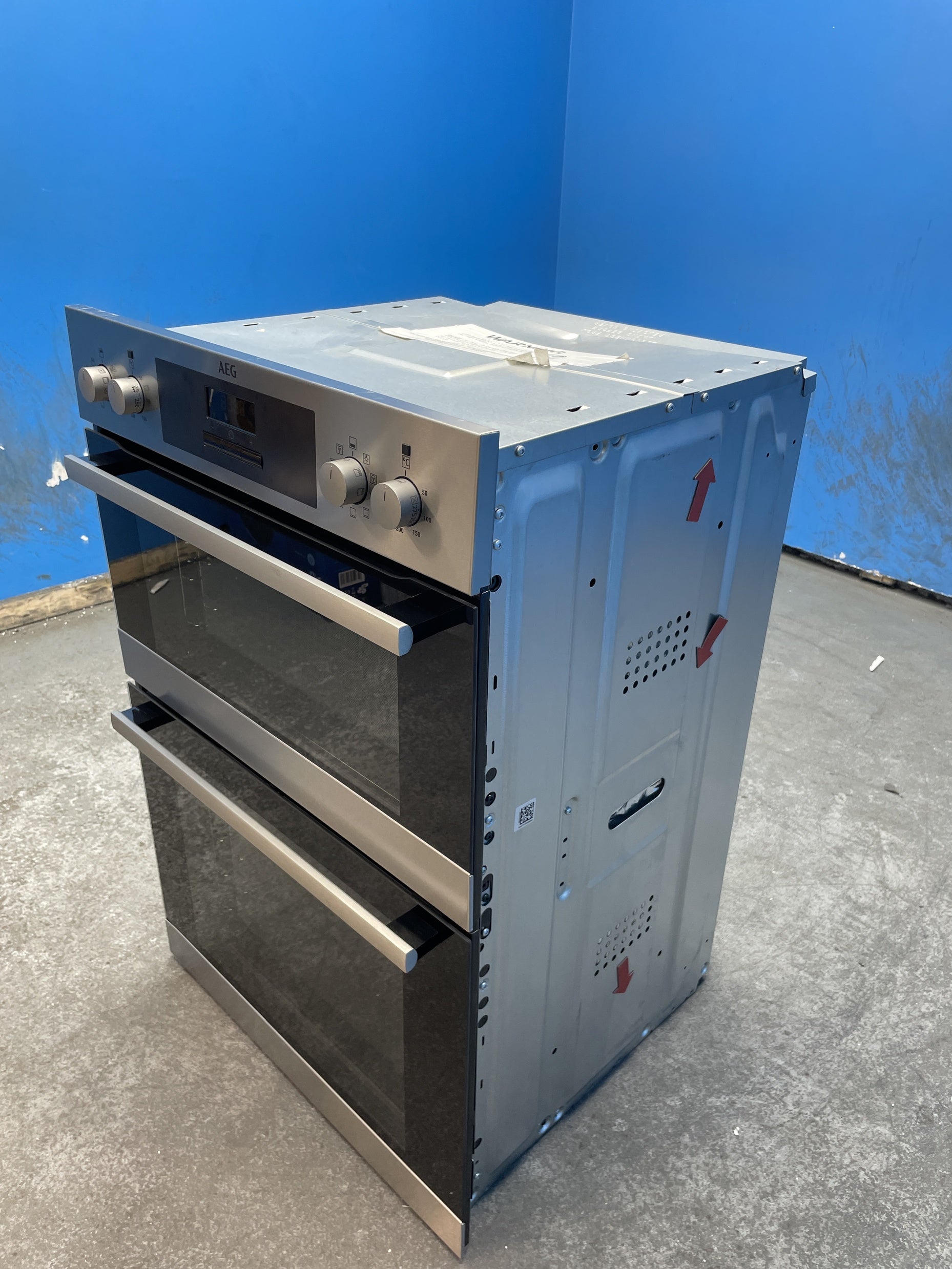 #GRC-158-258 - AEG DCB331010M SurroundCook Built-In Electric Double Oven