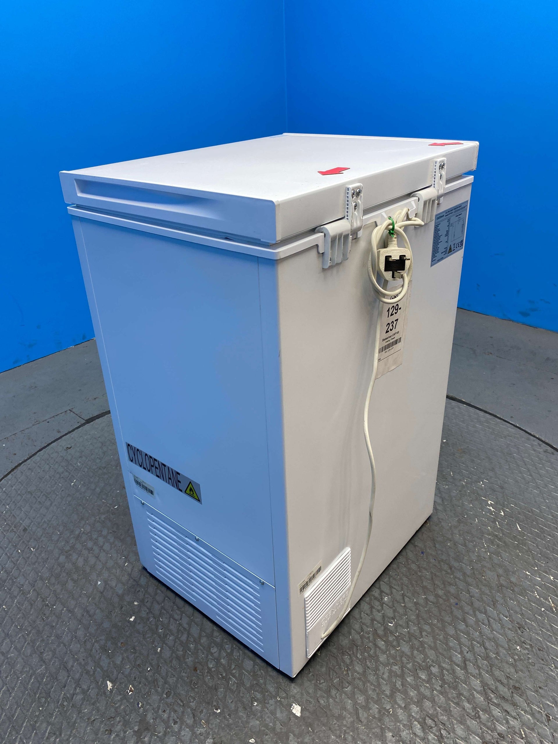 Statesman CHF100 99 Litre Compact Chest Freezer