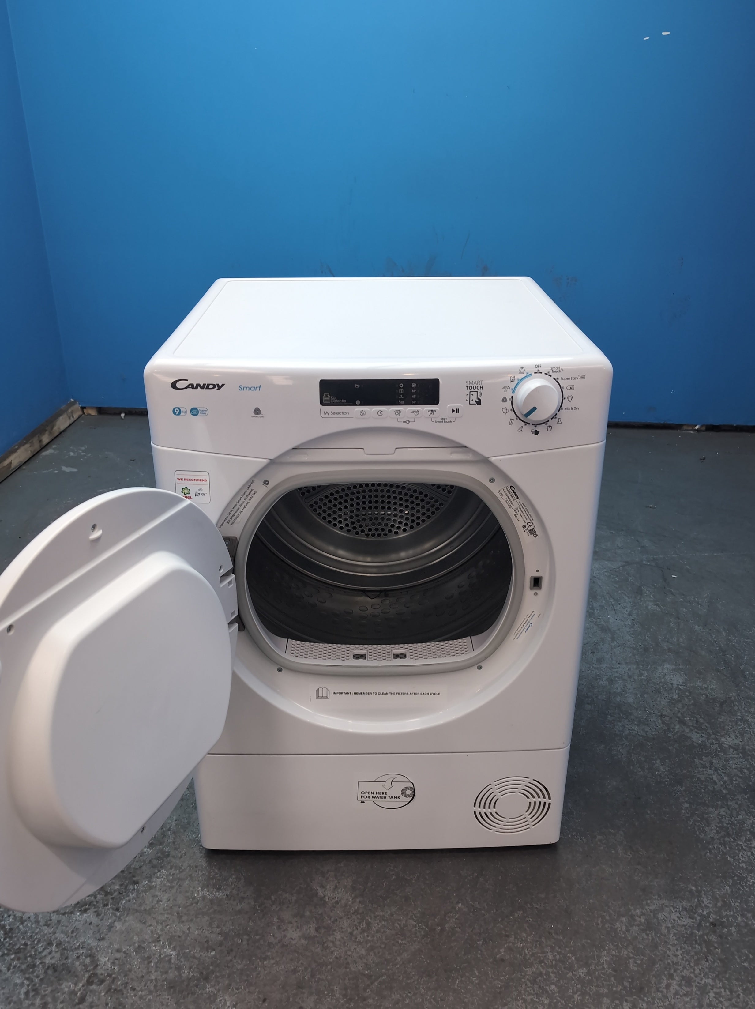 #GRC-164-363 - Candy Smart 9kg Condenser Tumble Dryer – WiFi Connected, White, G Energy Rating