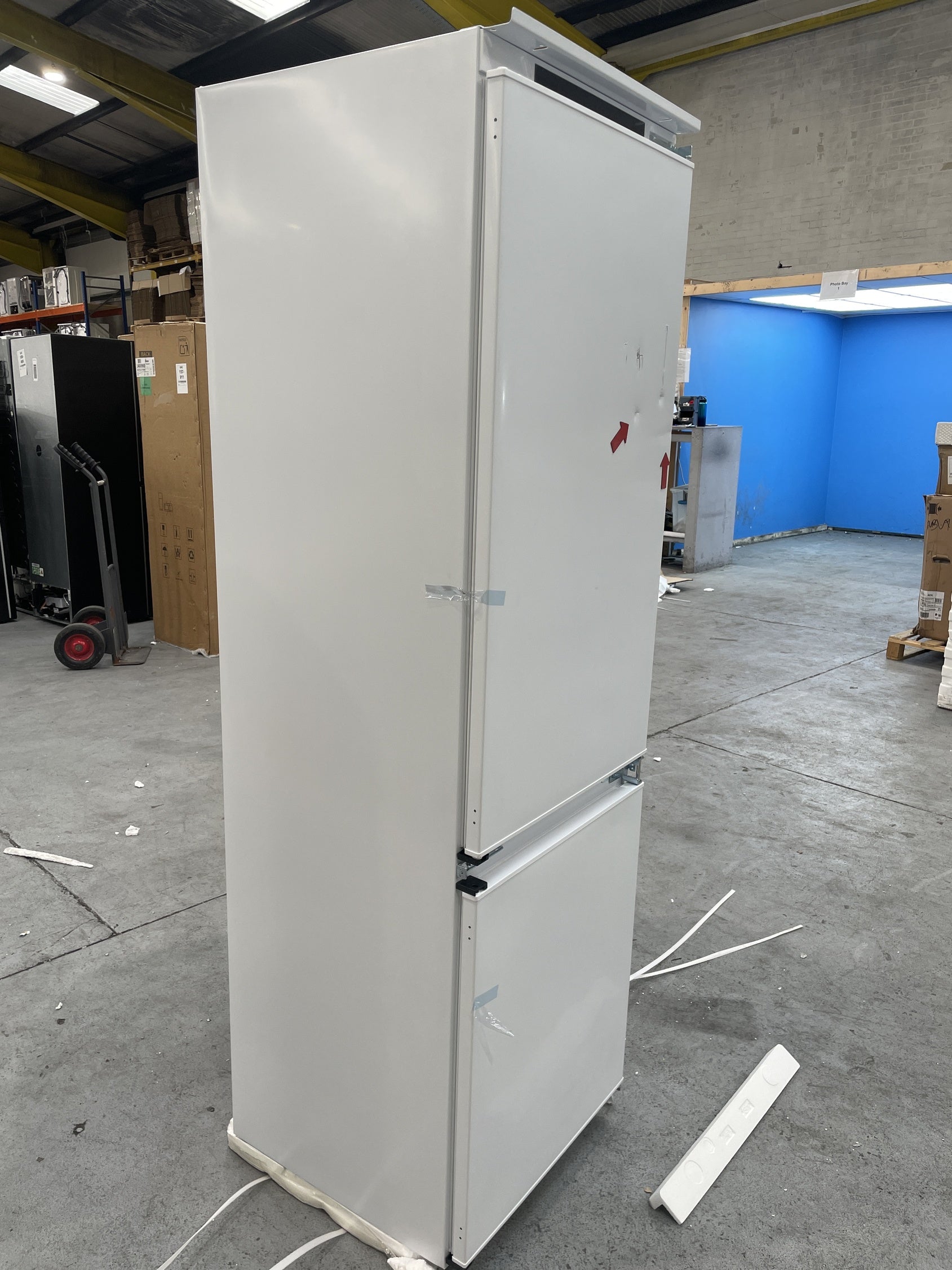 #GRC-157-912 - Candy CBBMT18EK Integrated 244 Litre Smart Fridge Freezer