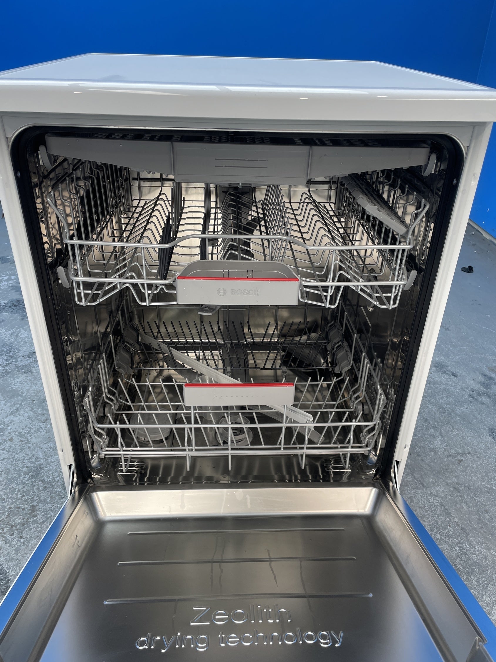 #GRC-157-831 - Bosch SMS6ZCW10G Series 6 14 Place Setting Dishwasher