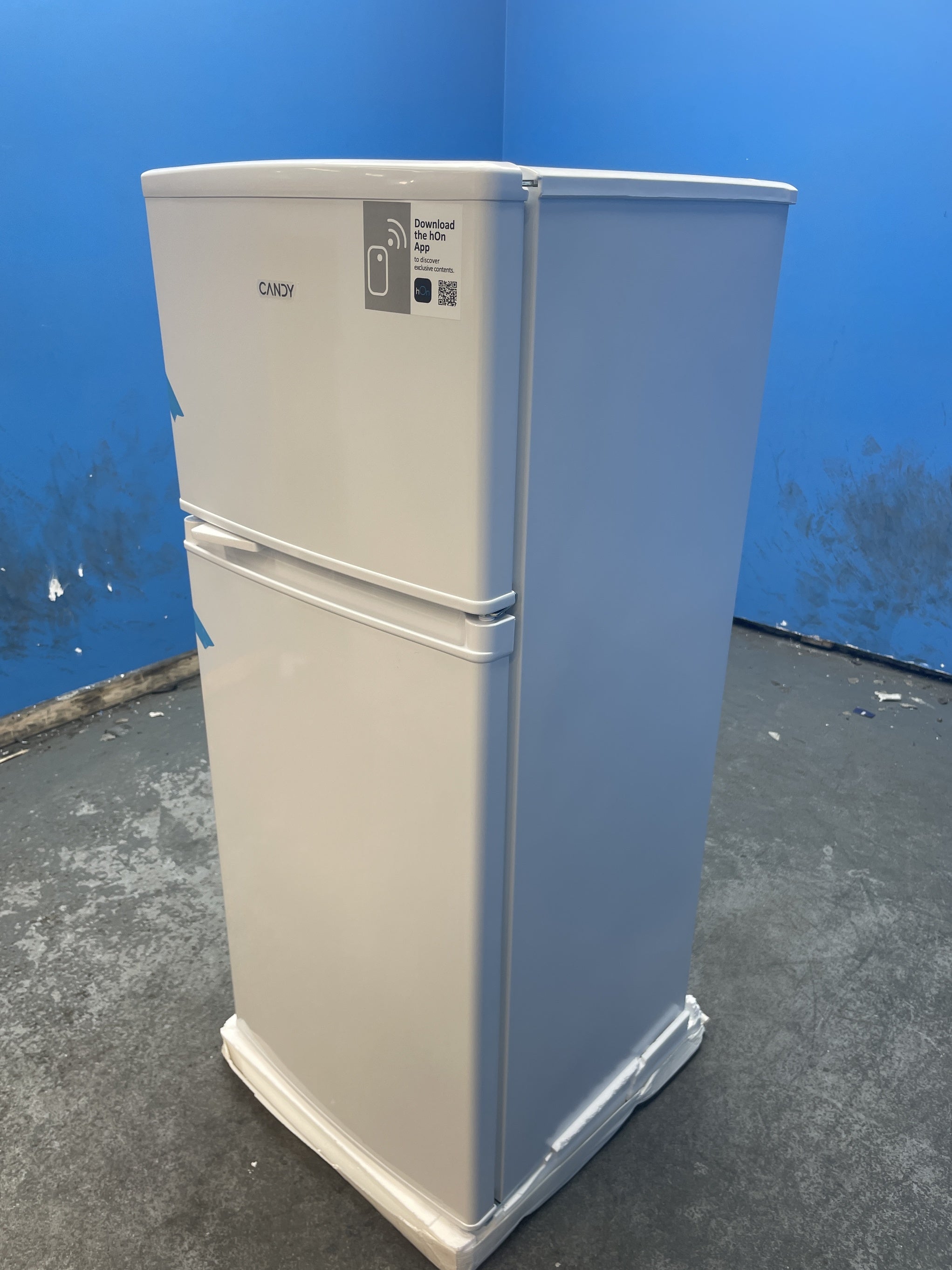 #GRC-158-568 - Candy CDH1S313EWK Slimline 117 Litre Top Mount Fridge Freezer