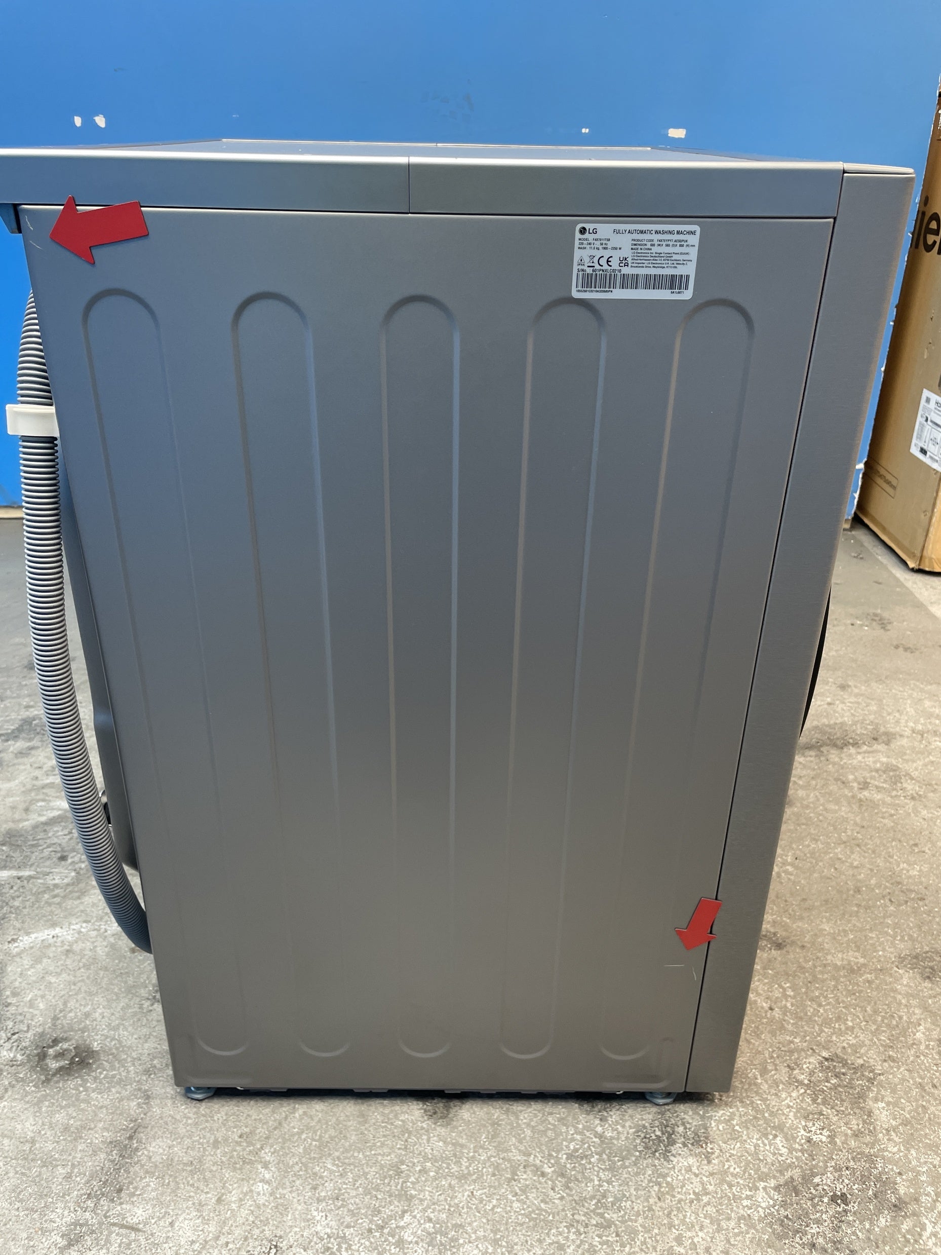 #GRC-157-833 - LG F4X7011TSB 11kg 1400rpm AI Direct Drive Washing Machine