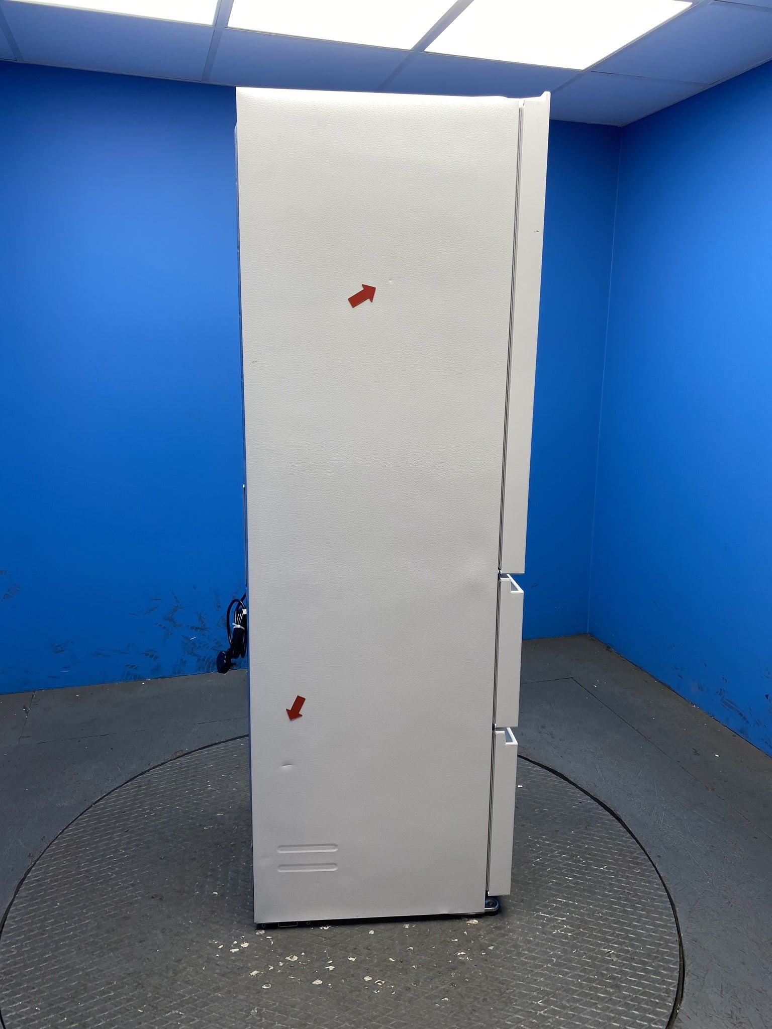 Haier 3D 55 Series 3 HTR3518ENMWK 60/40 Fridge Freezer