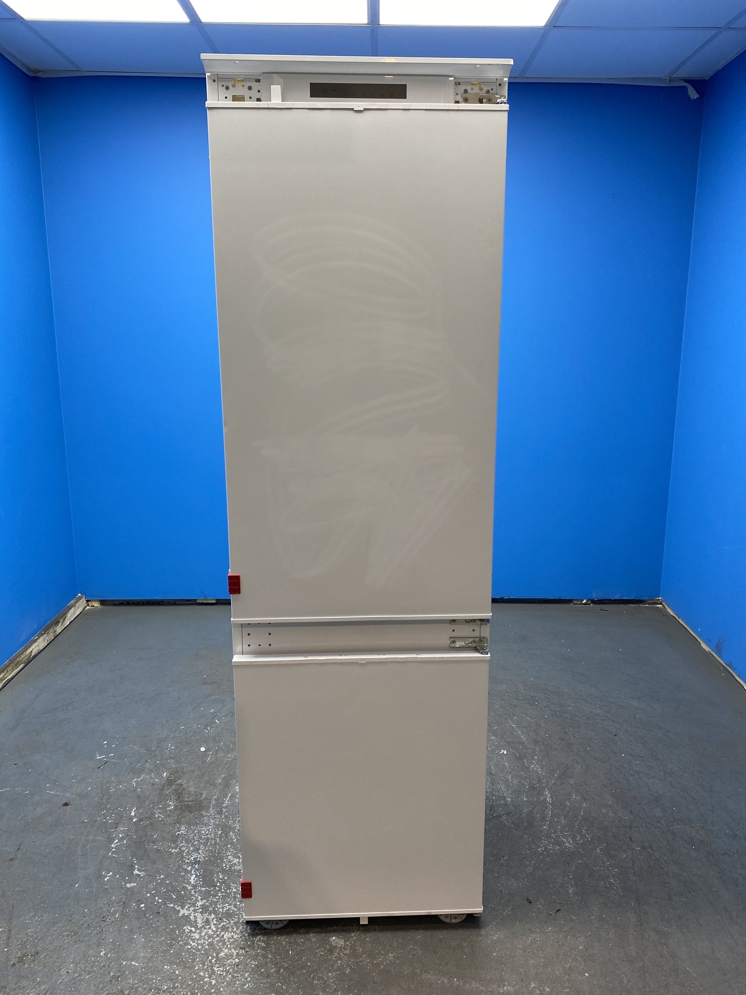 Hoover HONBQL3518EVK Integrated 268 Litre Low Frost Fridge Freezer