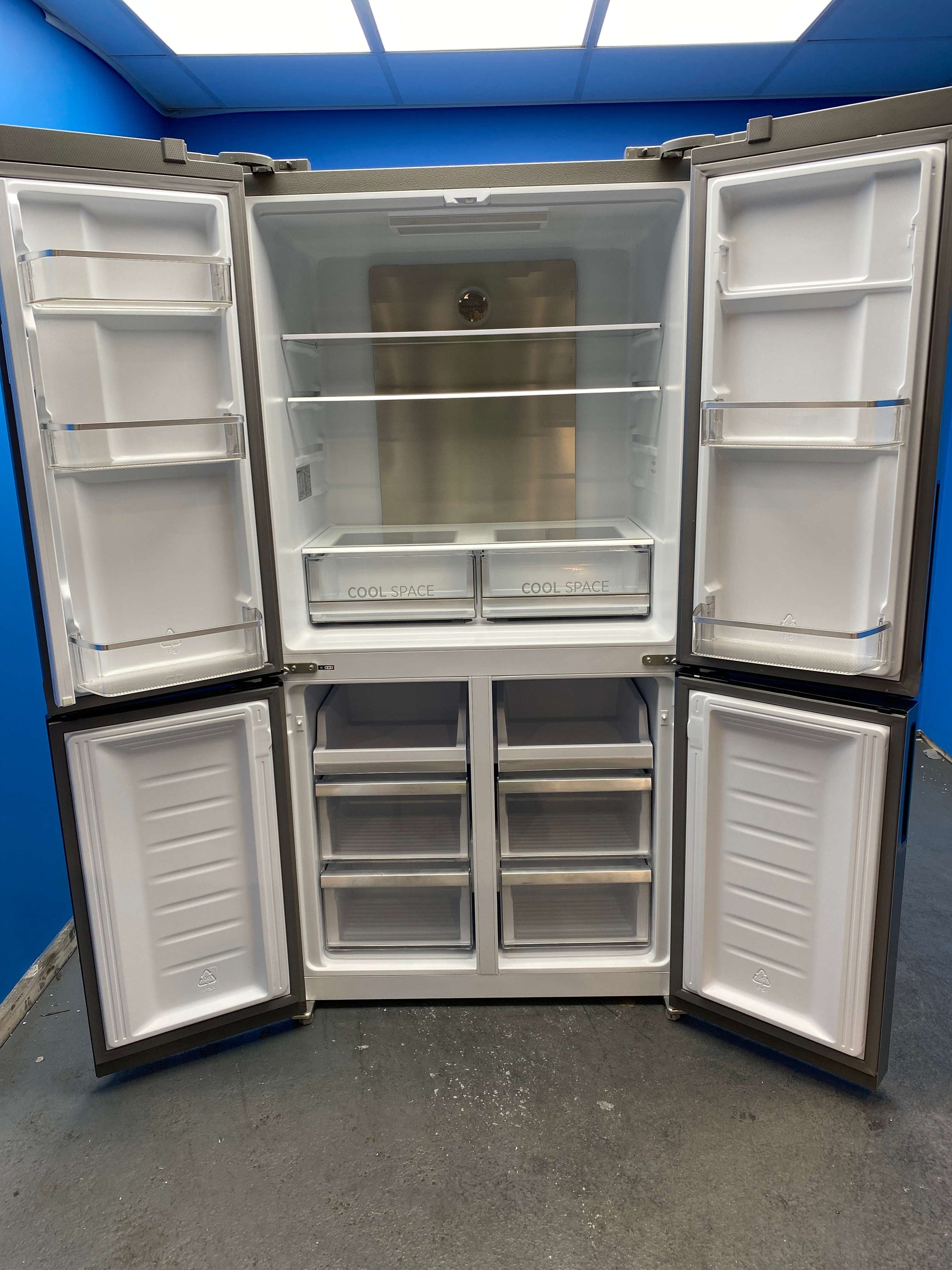 Hoover HSC918ENXK 567L No Frost American Style Fridge Freezer
