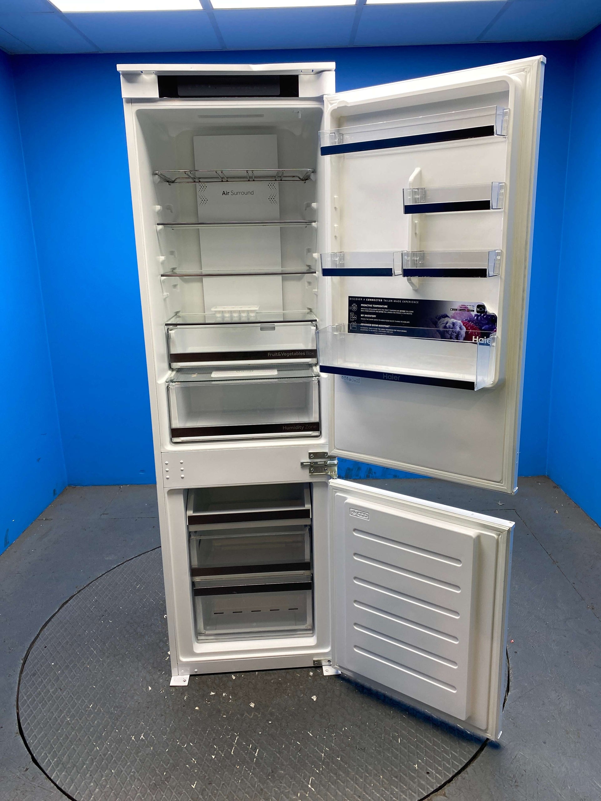 Haier HBW5518EK Integrated 248 Litre Combi Fridge Freezer
