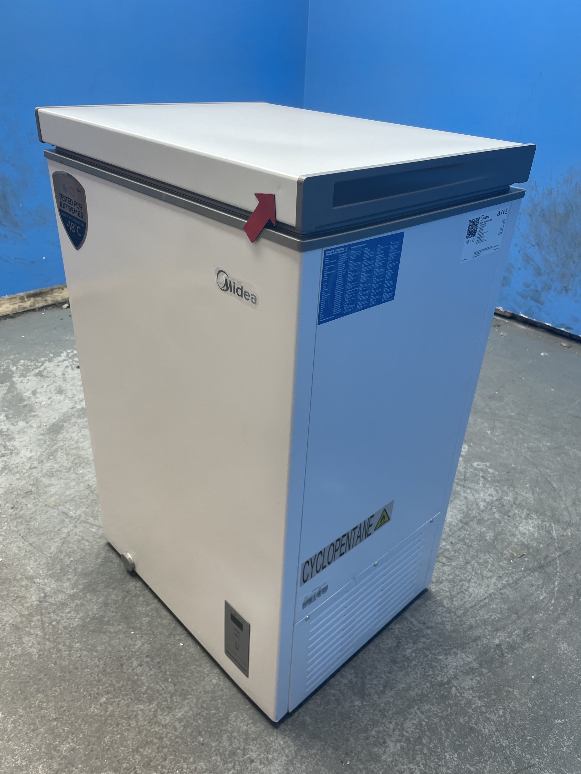 #GRC-158-799 - Midea MDRC154FZE01 99 Litre Convertible Fridge or Chest Freezer